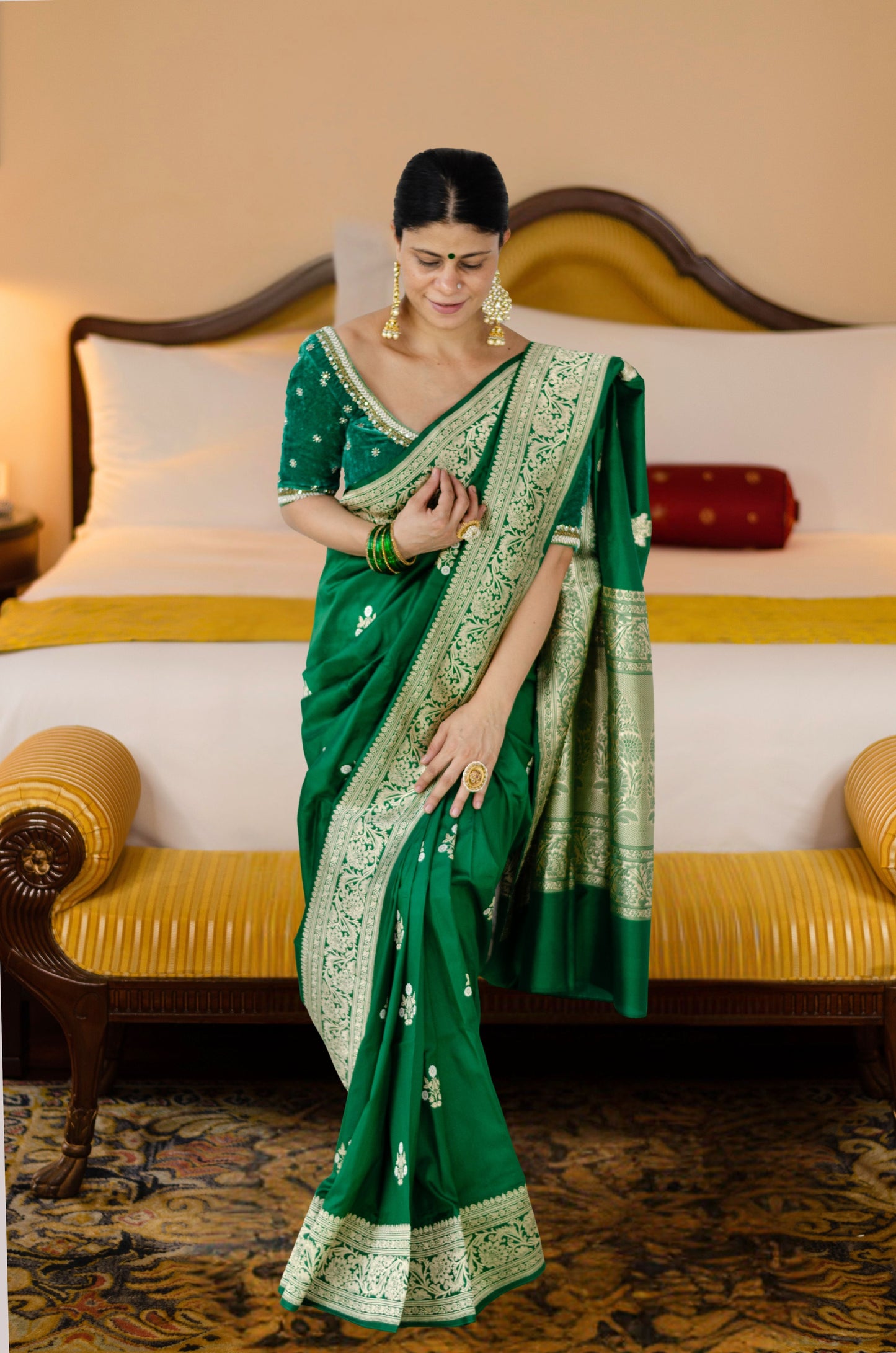 Bottle Green Colour Meenakari /Silver Jangle kadwa Weaving Handwoven Katan Mulbery Silk Saree
