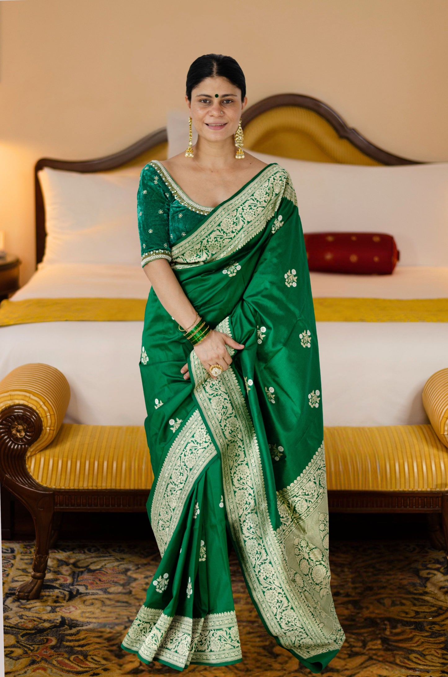 Bottle Green Colour Meenakari /Silver Jangle kadwa Weaving Handwoven Katan Mulbery Silk Saree