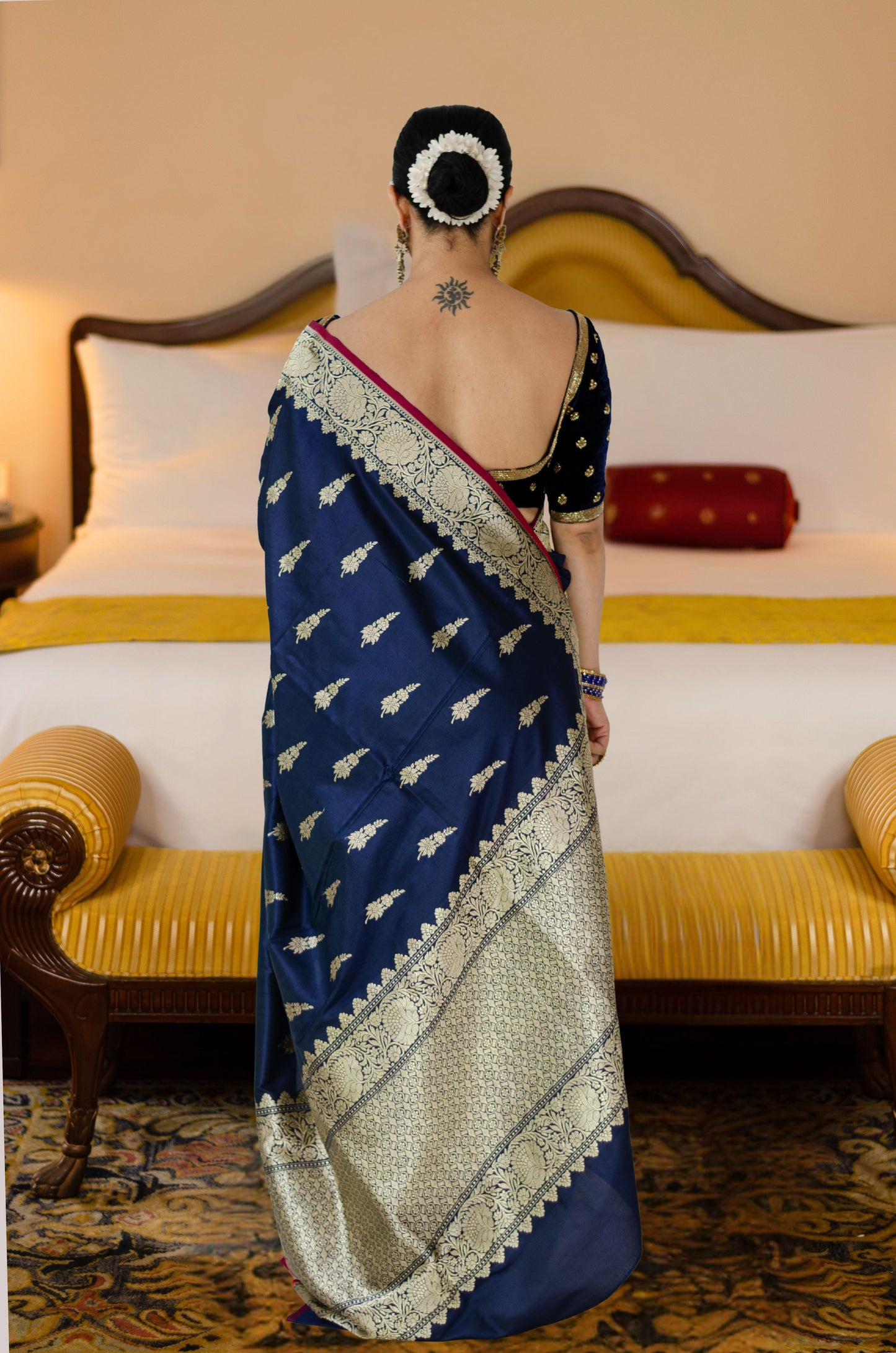 Deep Navi Bllue Colour Meenakari /Silver Jangle /Gold kadwa Weaving Handwoven Katan Mulbery Silk Saree