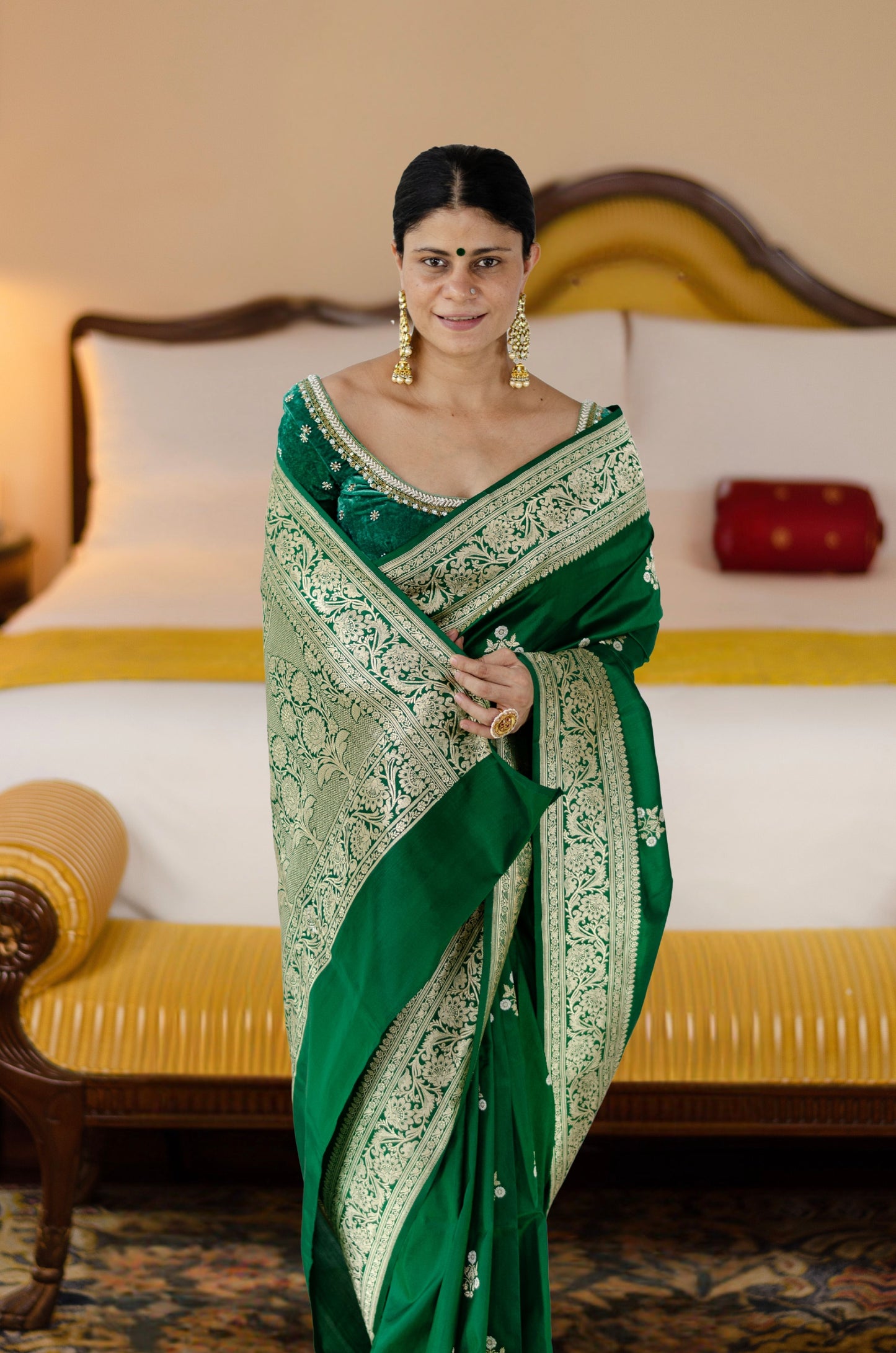 Bottle Green Colour Meenakari /Silver Jangle kadwa Weaving Handwoven Katan Mulbery Silk Saree