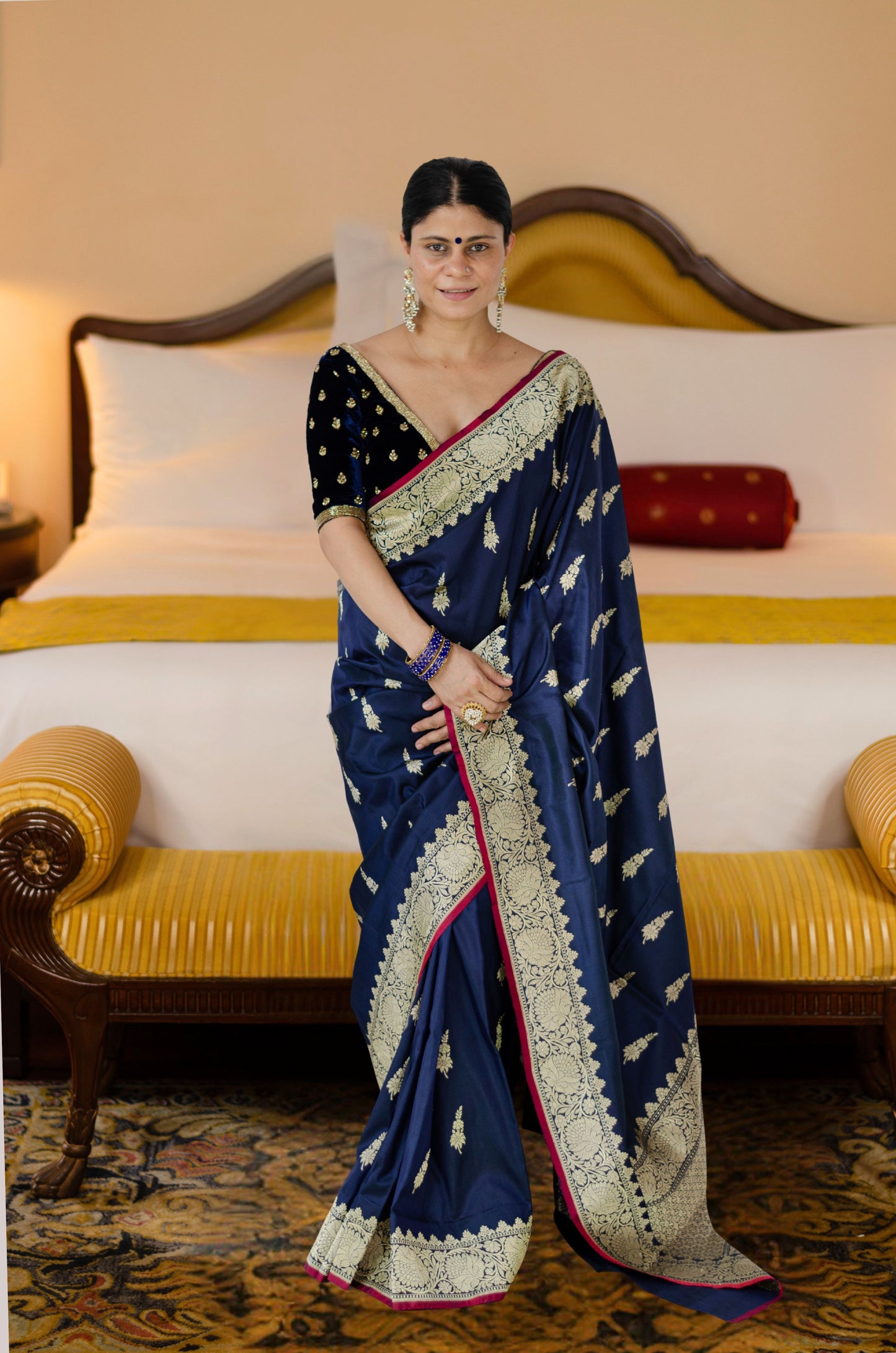 Deep Navi Bllue Colour Meenakari /Silver Jangle /Gold kadwa Weaving Handwoven Katan Mulbery Silk Saree