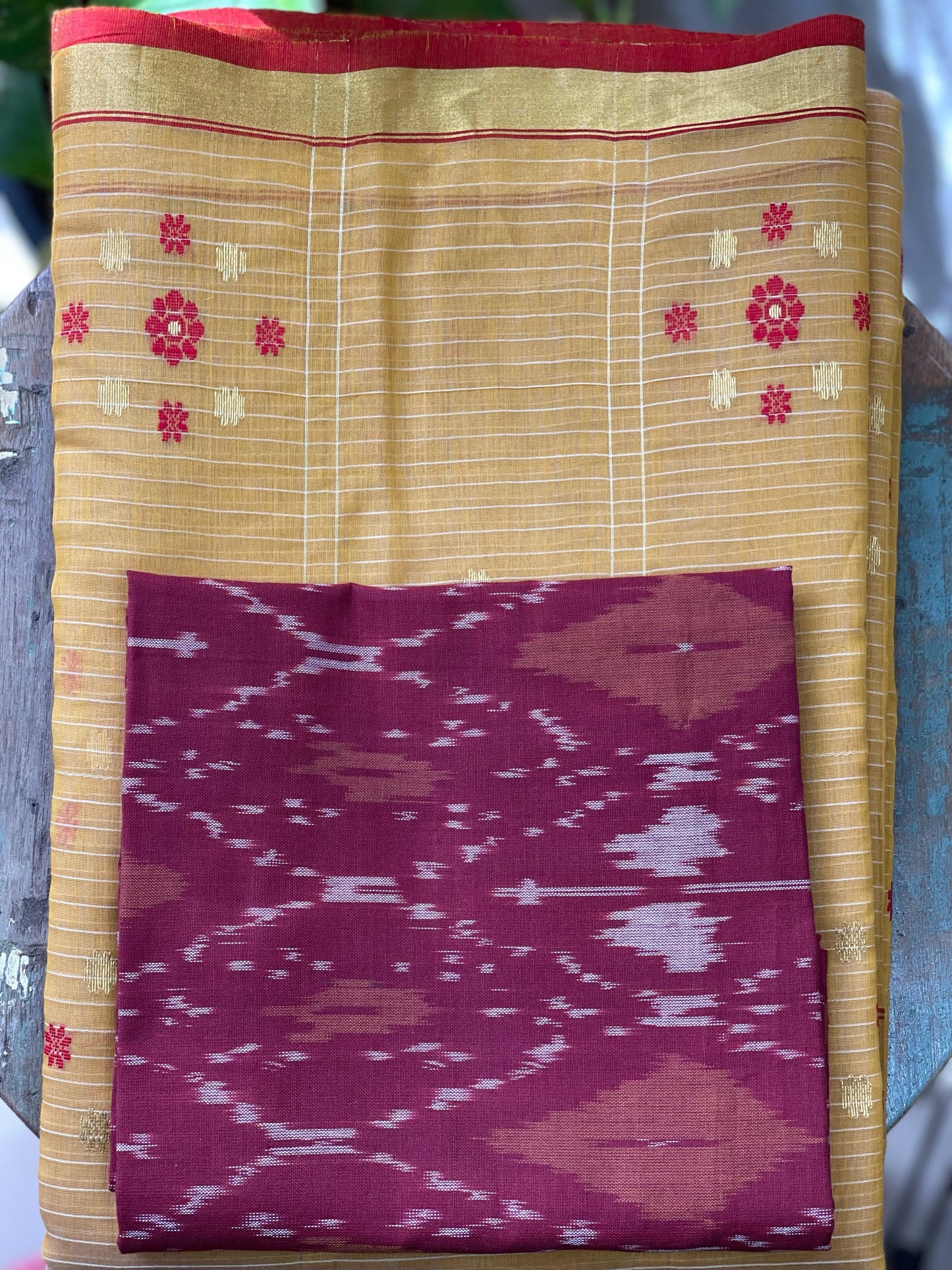 Handloom Cotton Silk Chanderi Saree With Woven Thread & Zari Motifs.