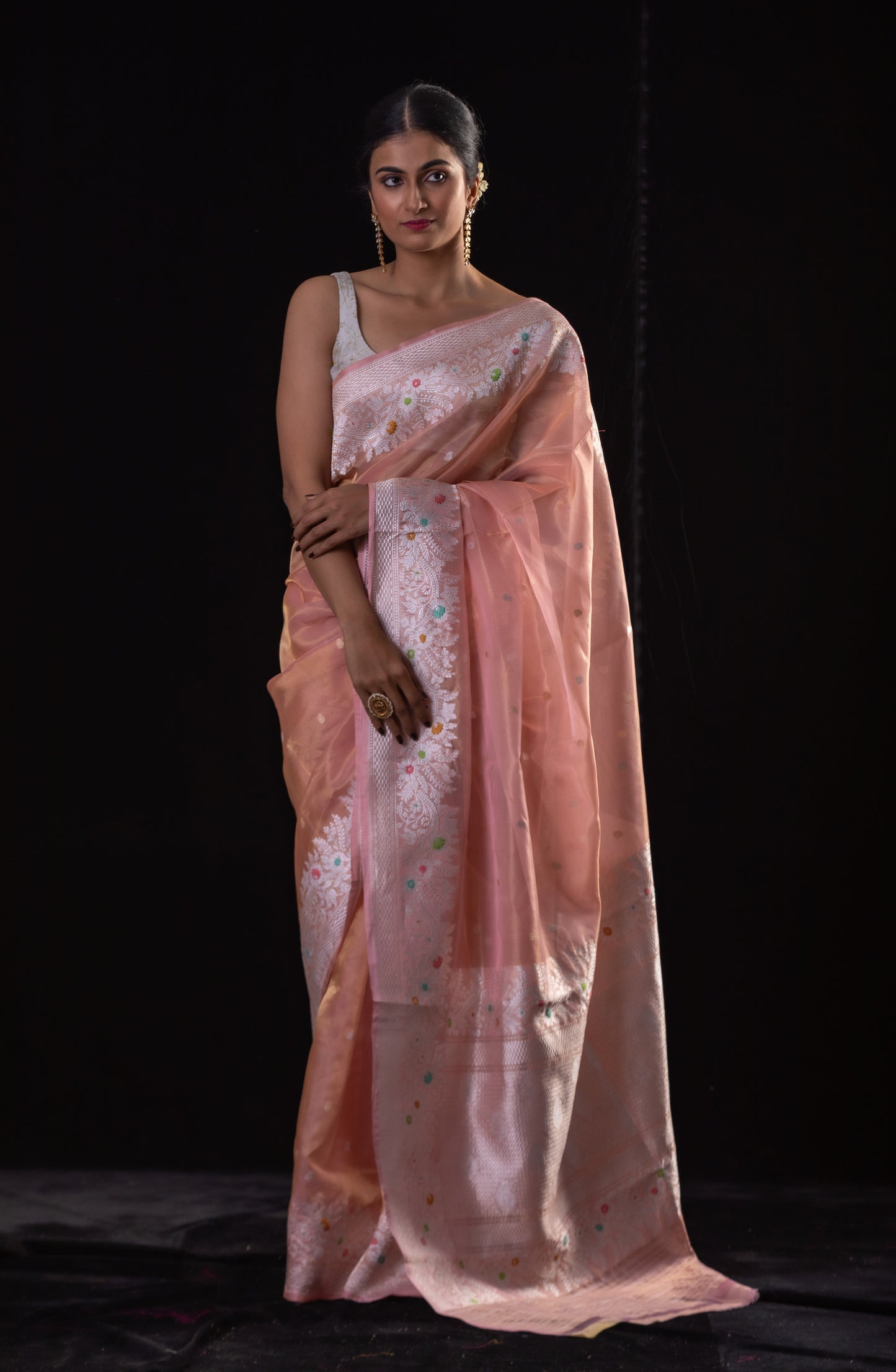 Light Pink Colour Pure Handwoven Kora Silk Kadwa Meenakari Banarasi Saree