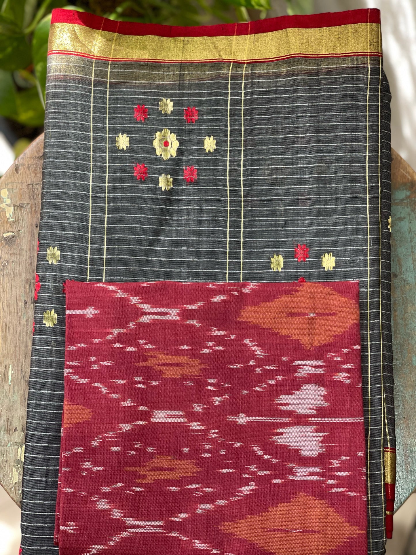 Handloom Cotton Silk Chanderi Saree With Woven Thread & Zari Motifs.