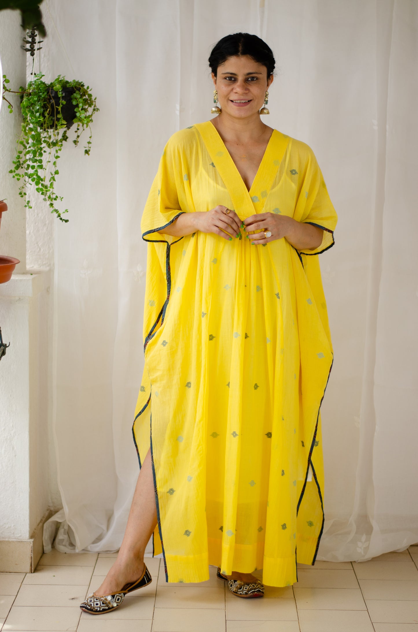 Handwoven Jamdani Muslin Kaftan