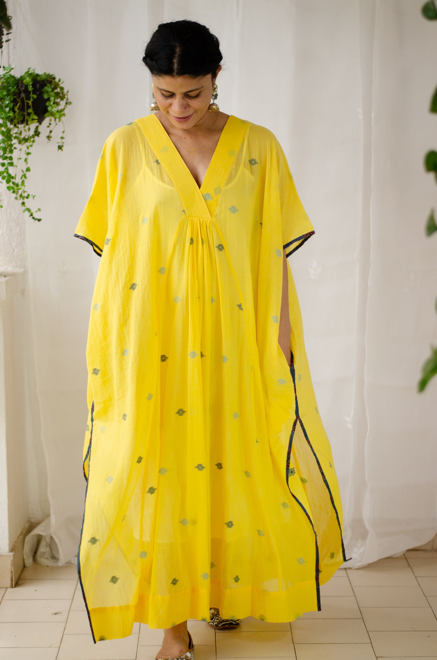 Handwoven Jamdani Muslin Kaftan