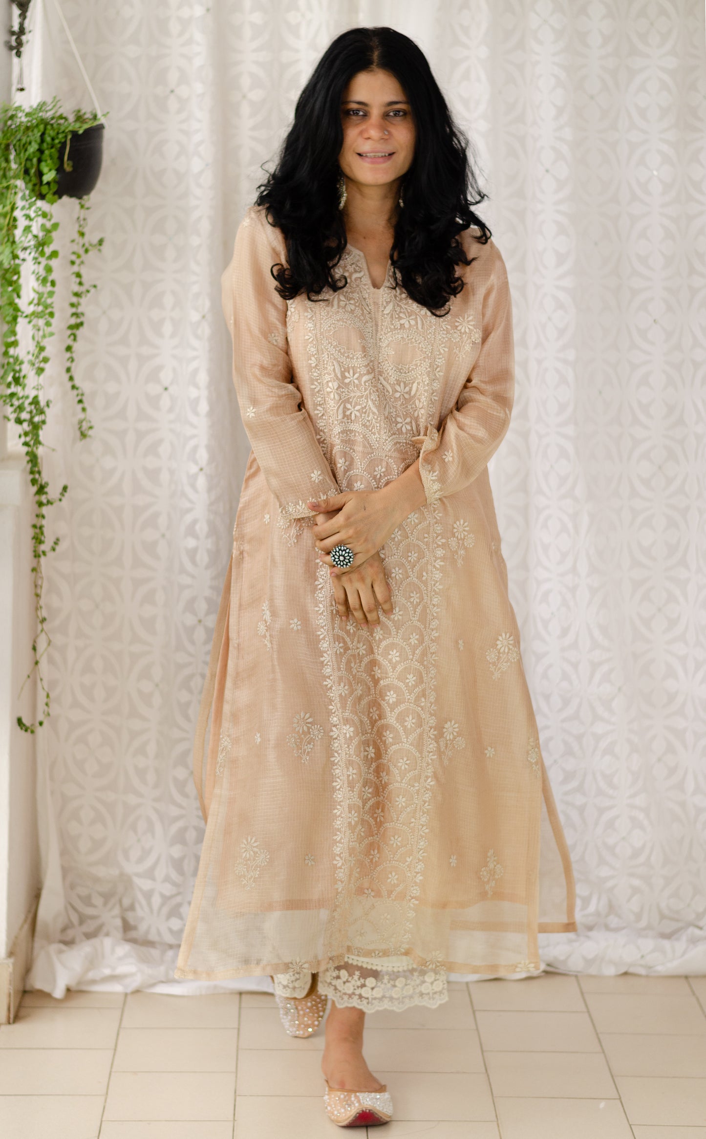 Handembroidered Chikankari Kotasilk Kurta With Lining