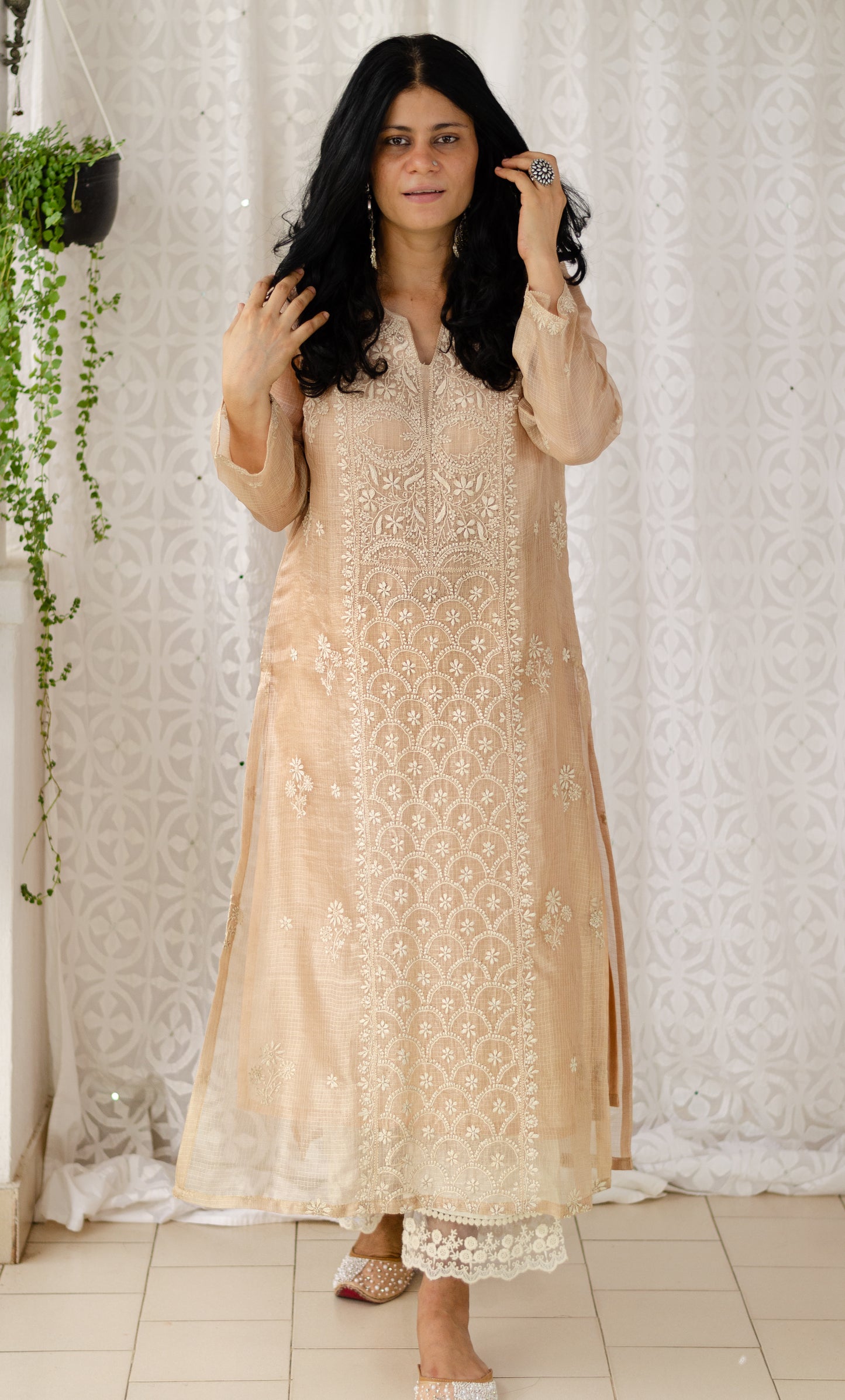 Handembroidered Chikankari Kotasilk Kurta With Lining