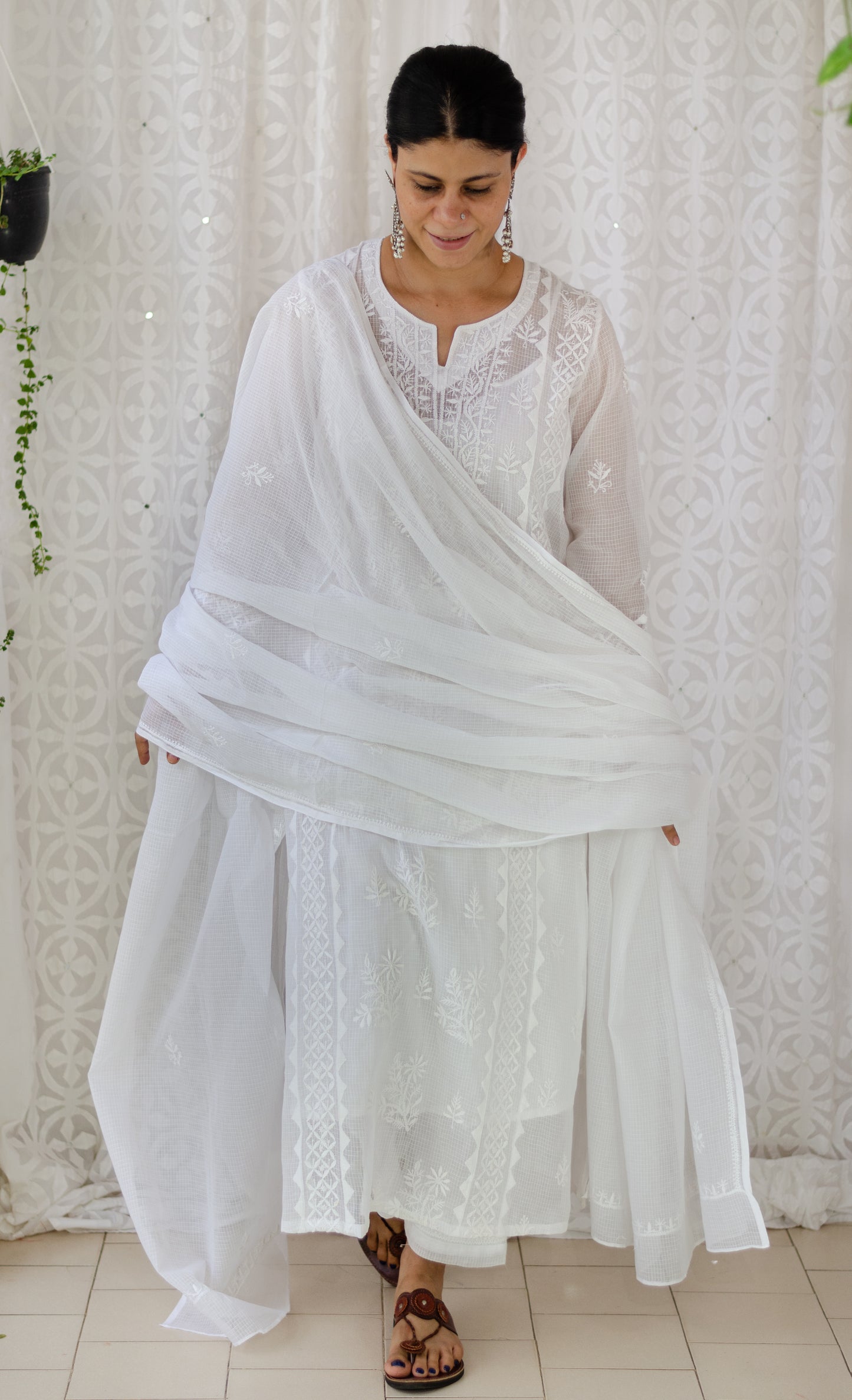 Handembroidered Chikankari Kota Doria Cotton Kurta With Lining and dupatta