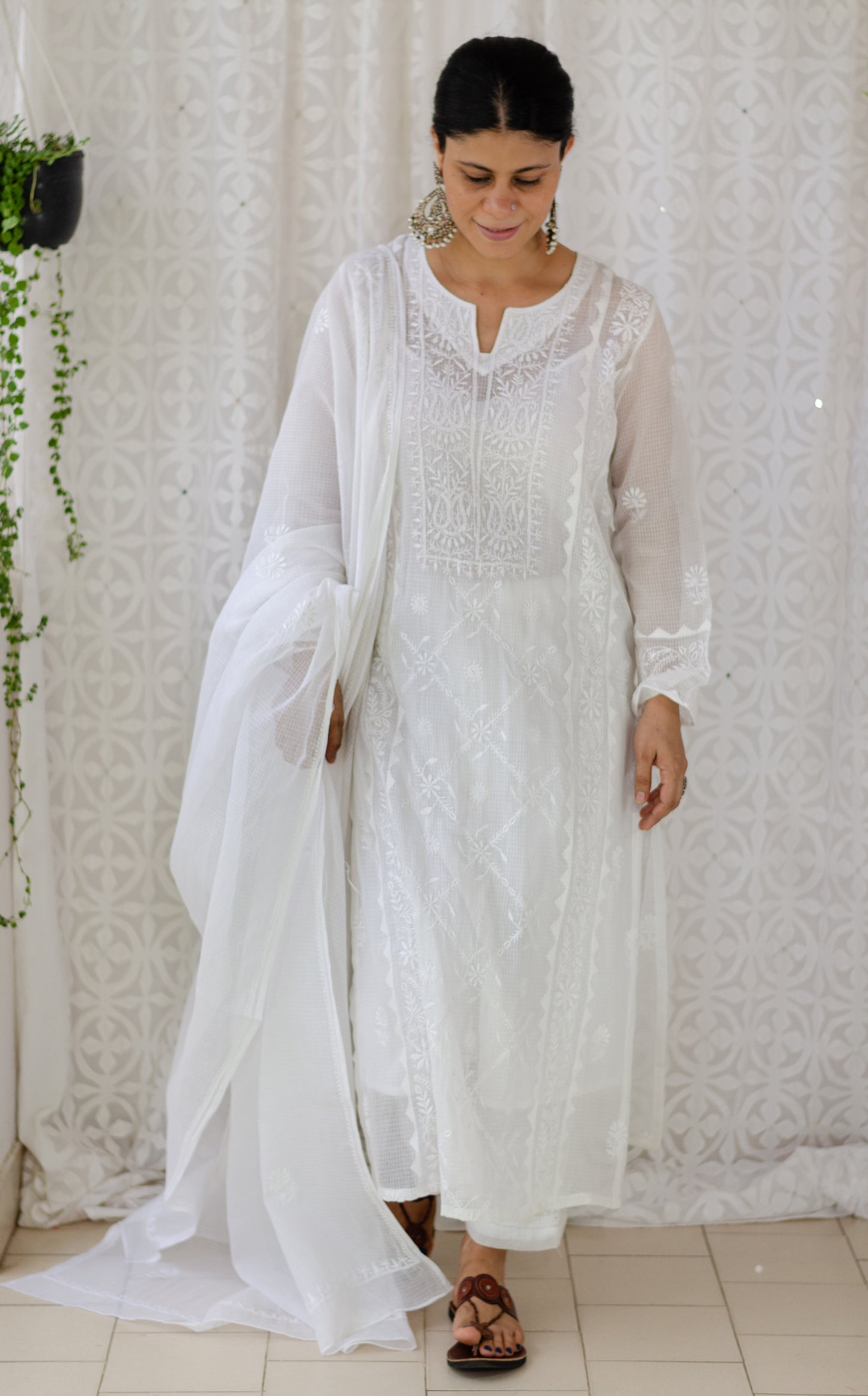 Handembroidered Chikankari Kota Doria Cotton Kurta With Lining and dupatta