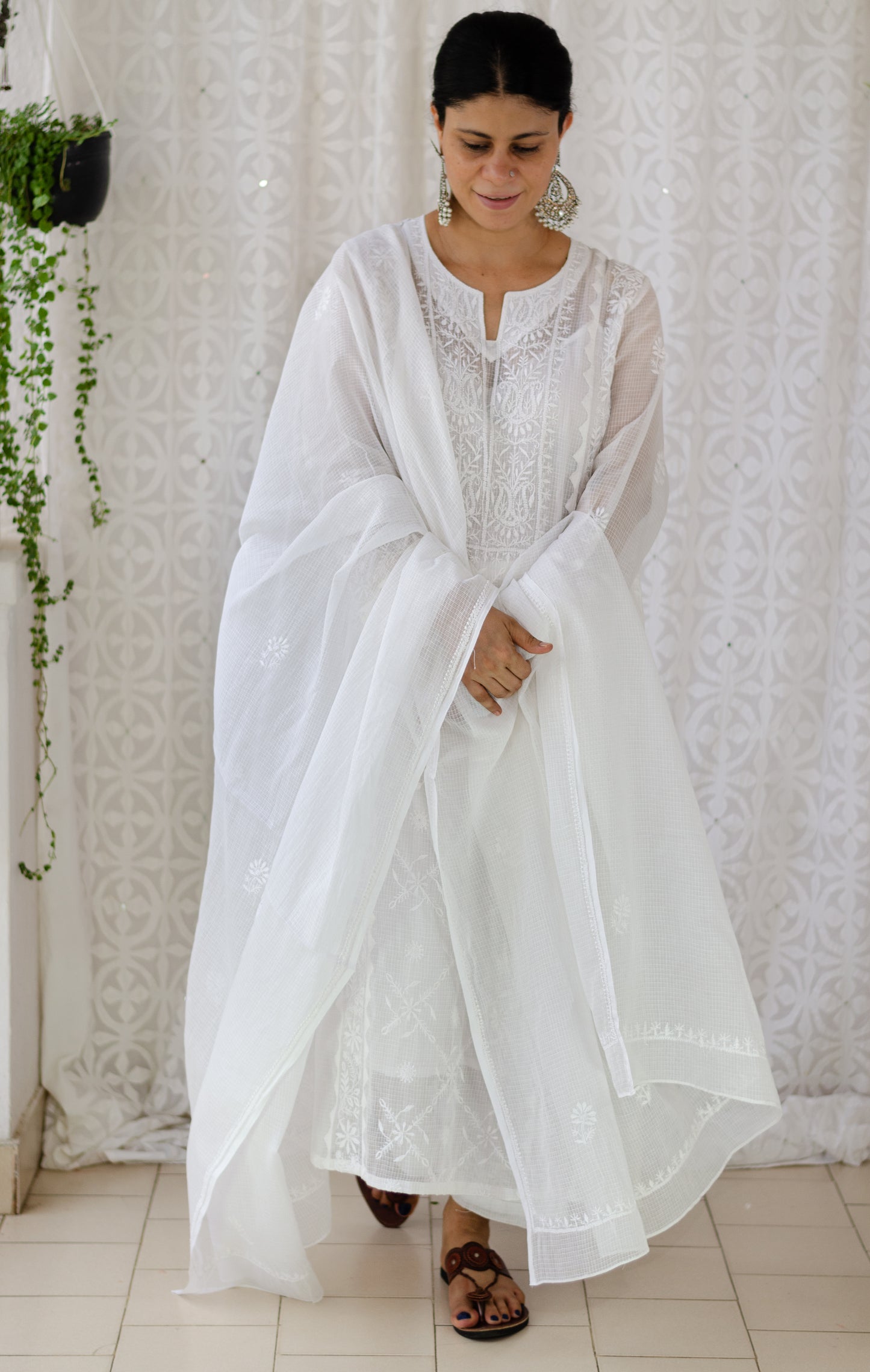 Handembroidered Chikankari Kota Doria Cotton Kurta With Lining and dupatta