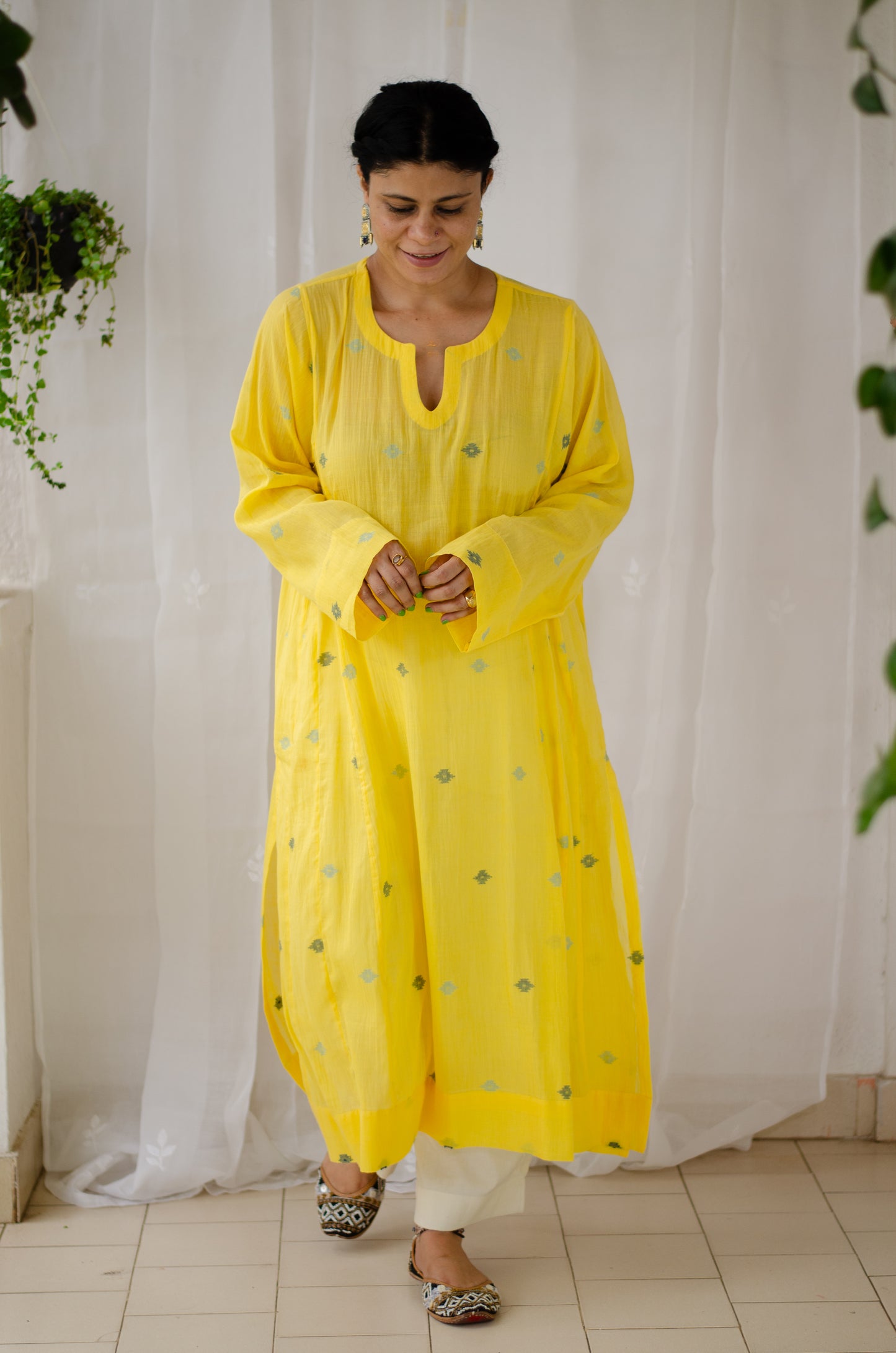 Handwoven Jamdani Muslin Kalidar Kurta