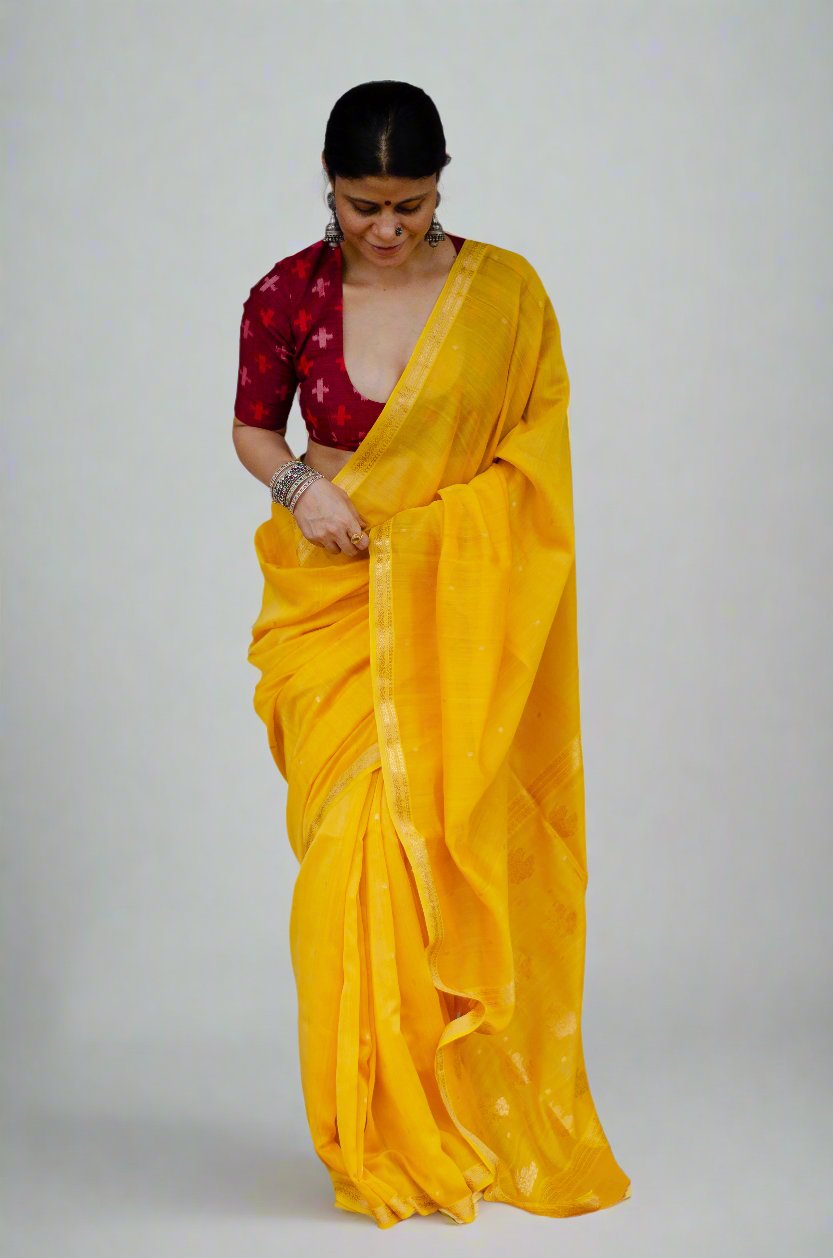 Handloom Cotton Silk Chanderi Saree With Woven Booties & Nakashi Border
