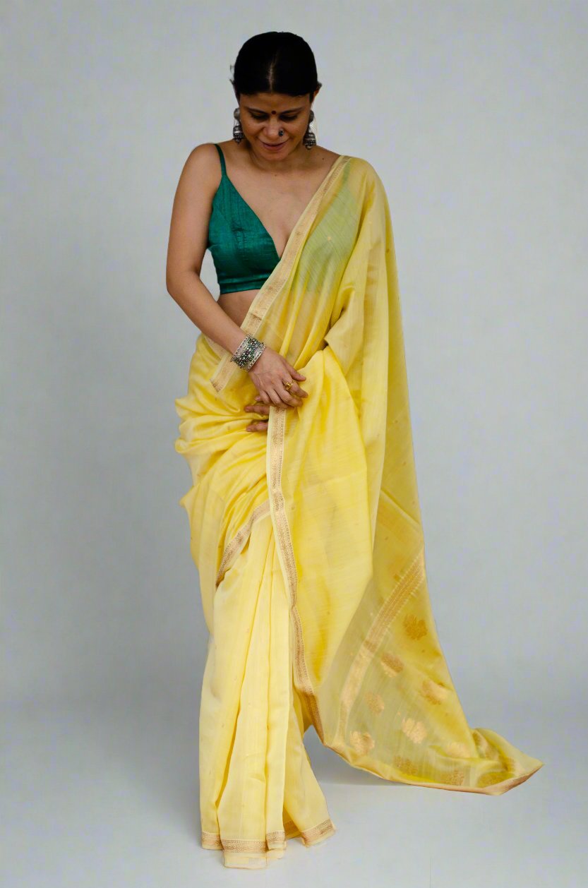 Handloom Cotton Silk Chanderi Saree With Woven Booties & Nakashi Border