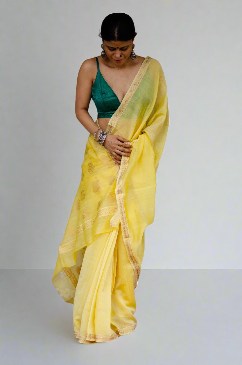 Handloom Cotton Silk Chanderi Saree With Woven Booties & Nakashi Border