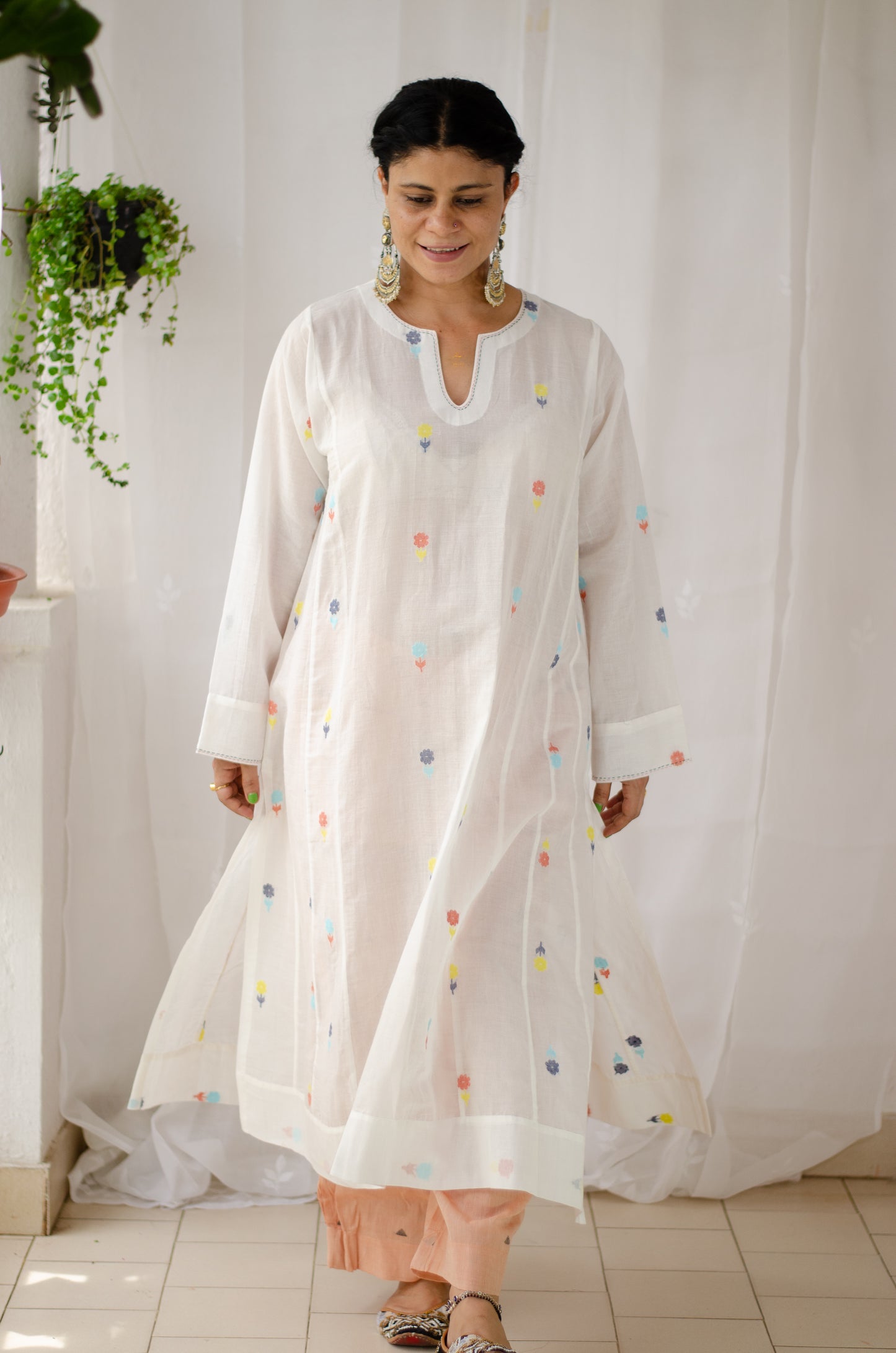 Handwoven Jamdani Muslin Kalidar Kurta