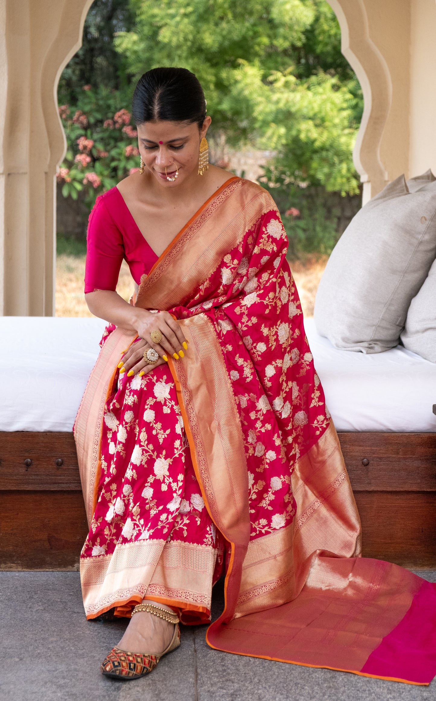 Deep Rani Pink Handwoven Kadwa Katan Silk Banarasi Saree