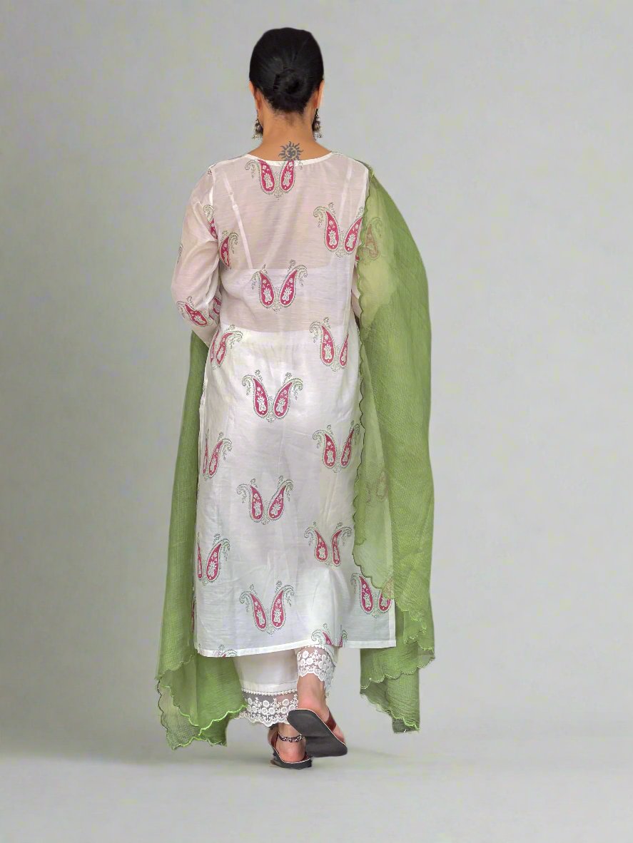Handloom & handblock printed chanderi silk cotton kurta with kota silk dupatta