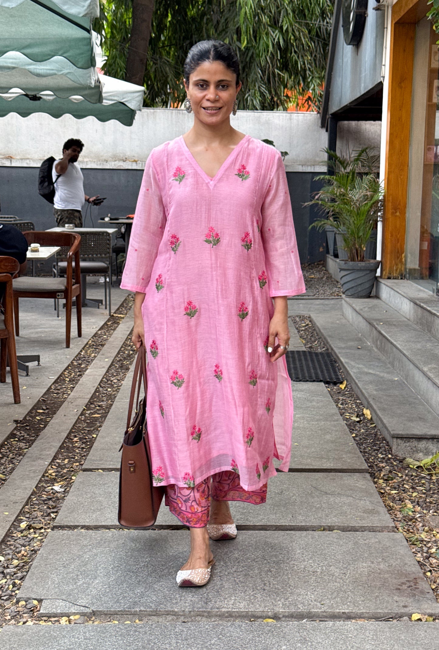Embroidered Chanderi Silk Kurta With Lining
