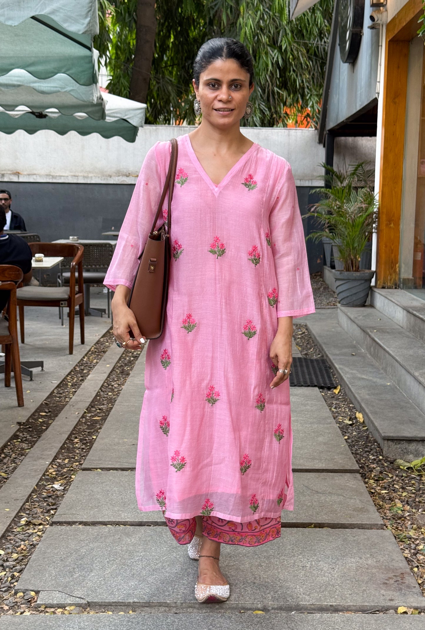Embroidered Chanderi Silk Kurta With Lining