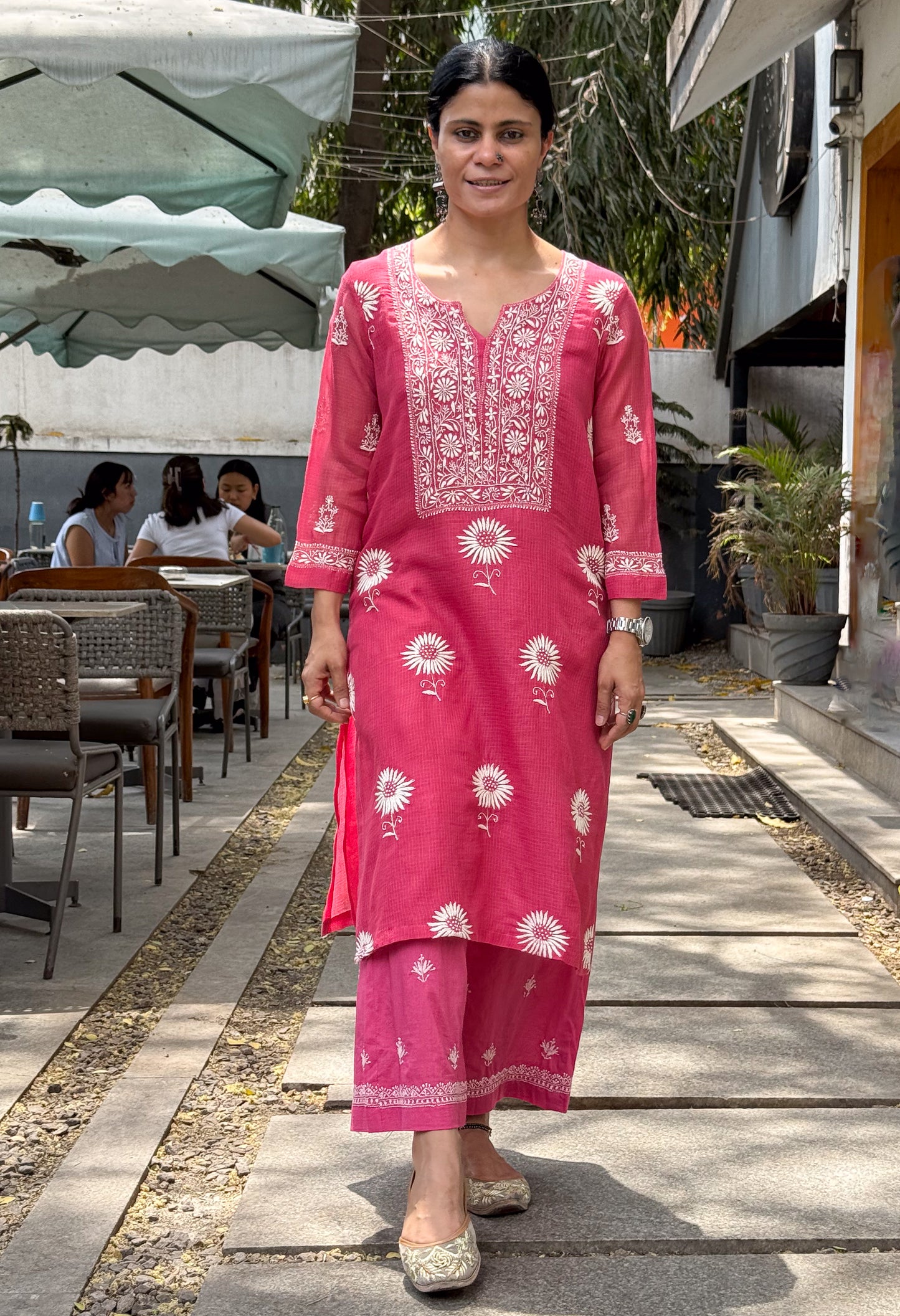 Handloom And Handembroidered Chikankari Kota Doria Kurta