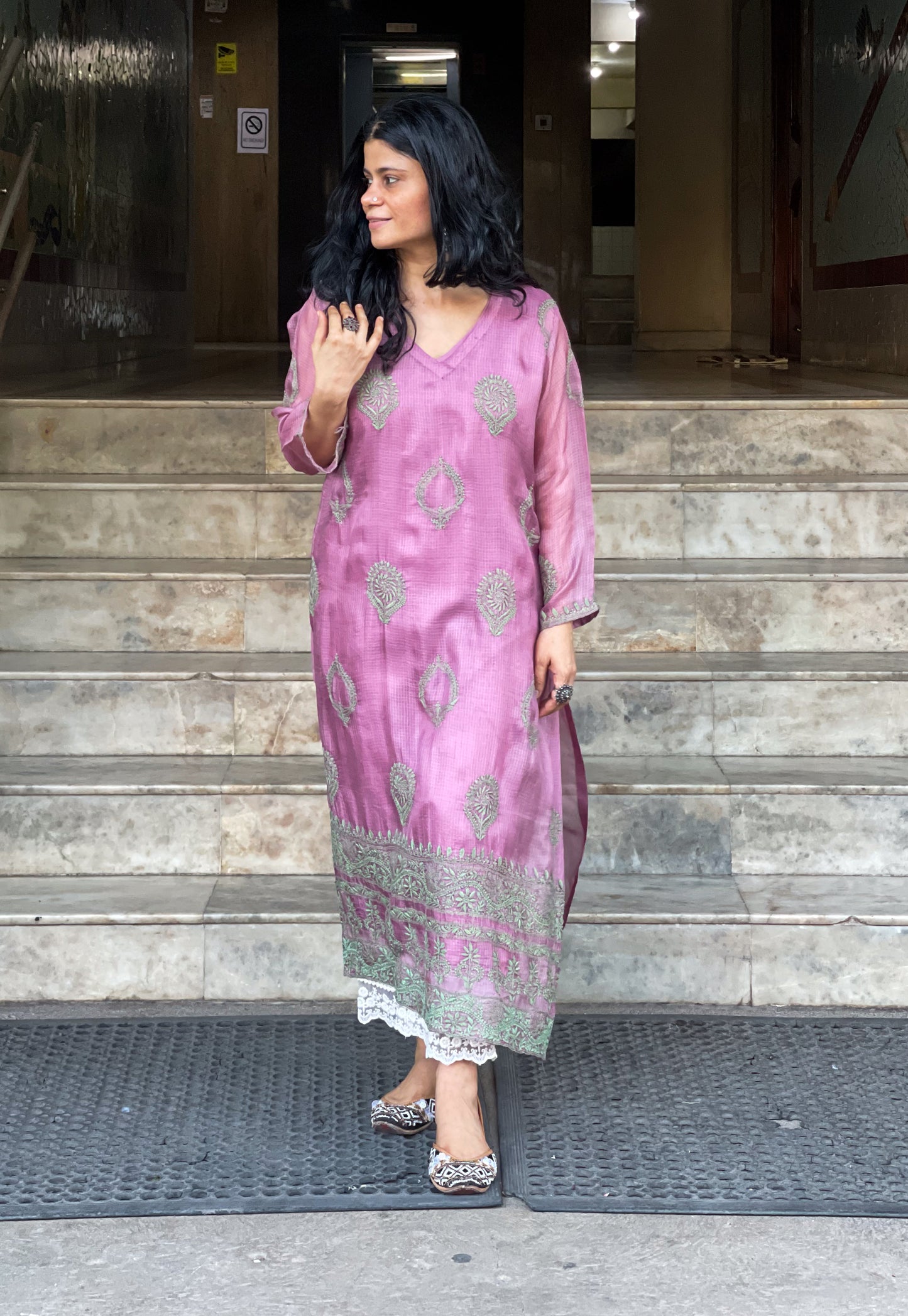 Handembroidered Chikankari Kotasilk Kurta With Lining