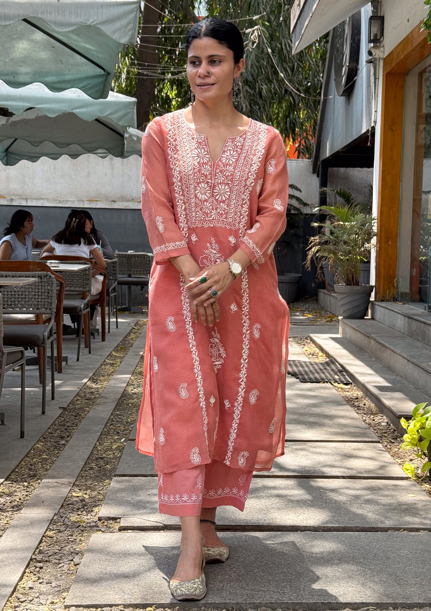 Handloom And Handembroidered Chikankari Kota Doria Kurta