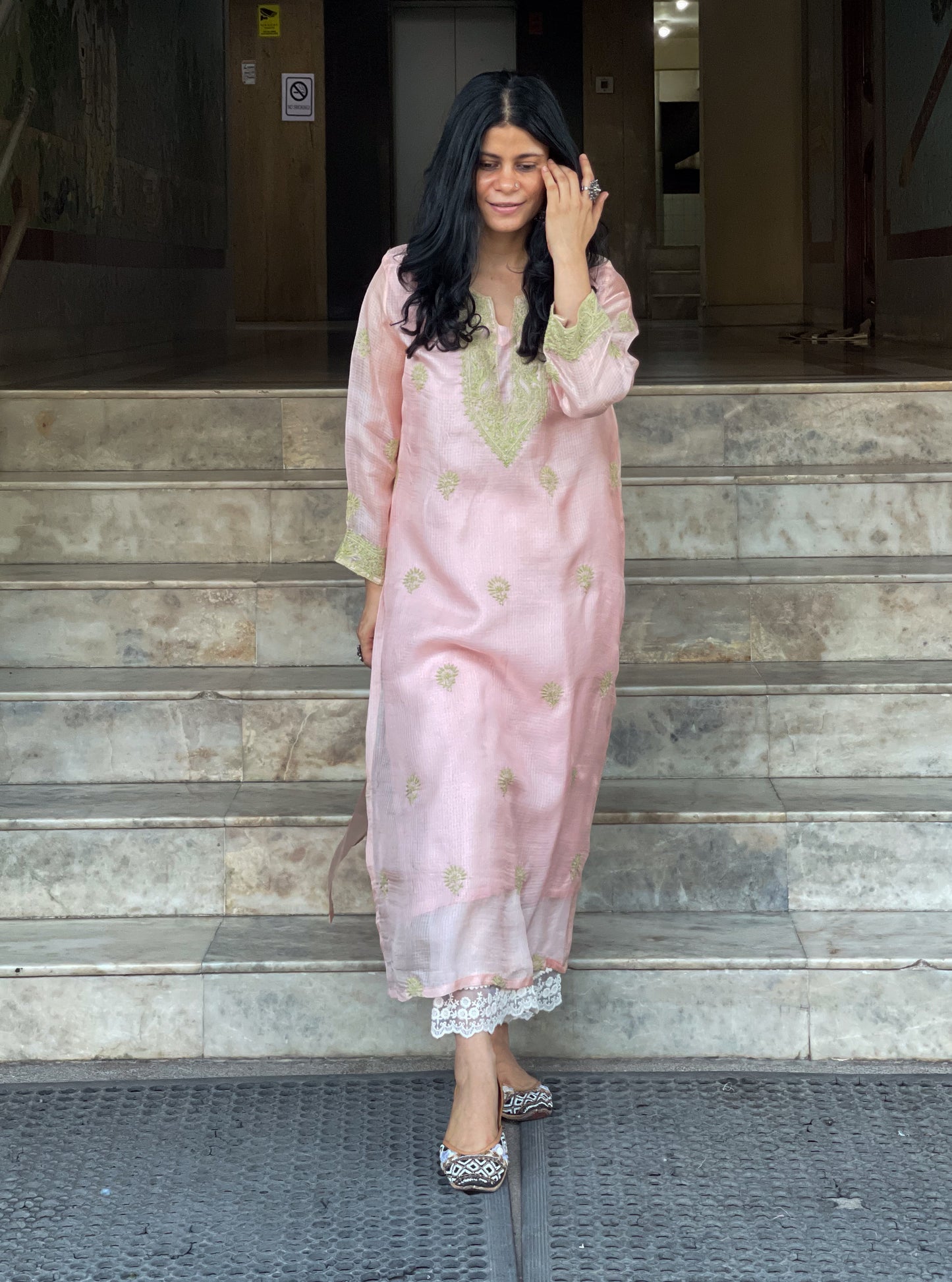 Handembroidered Chikankari Kotasilk Kurta With Lining