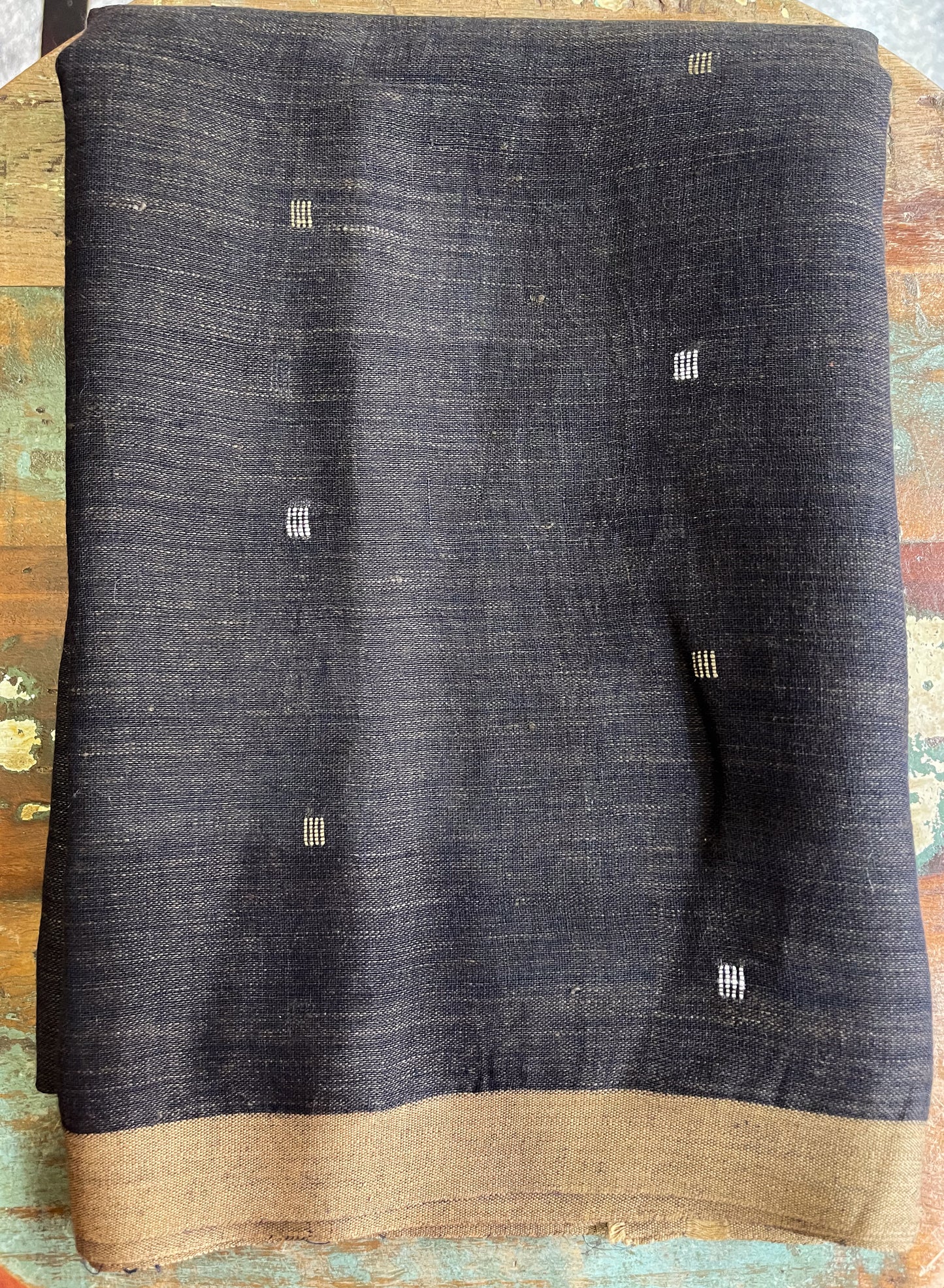 Handloom Linen Jamdani Saree.