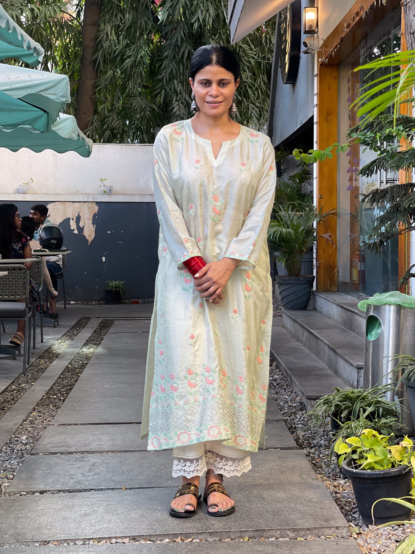 Hand Embroidered Chikankari Tussar silk Kurta With Dupatta