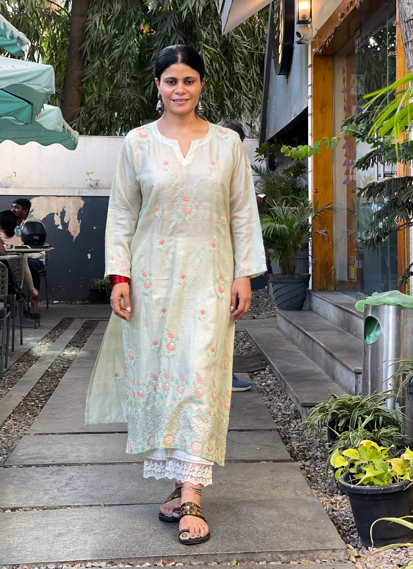 Hand Embroidered Chikankari Tussar silk Kurta With Dupatta