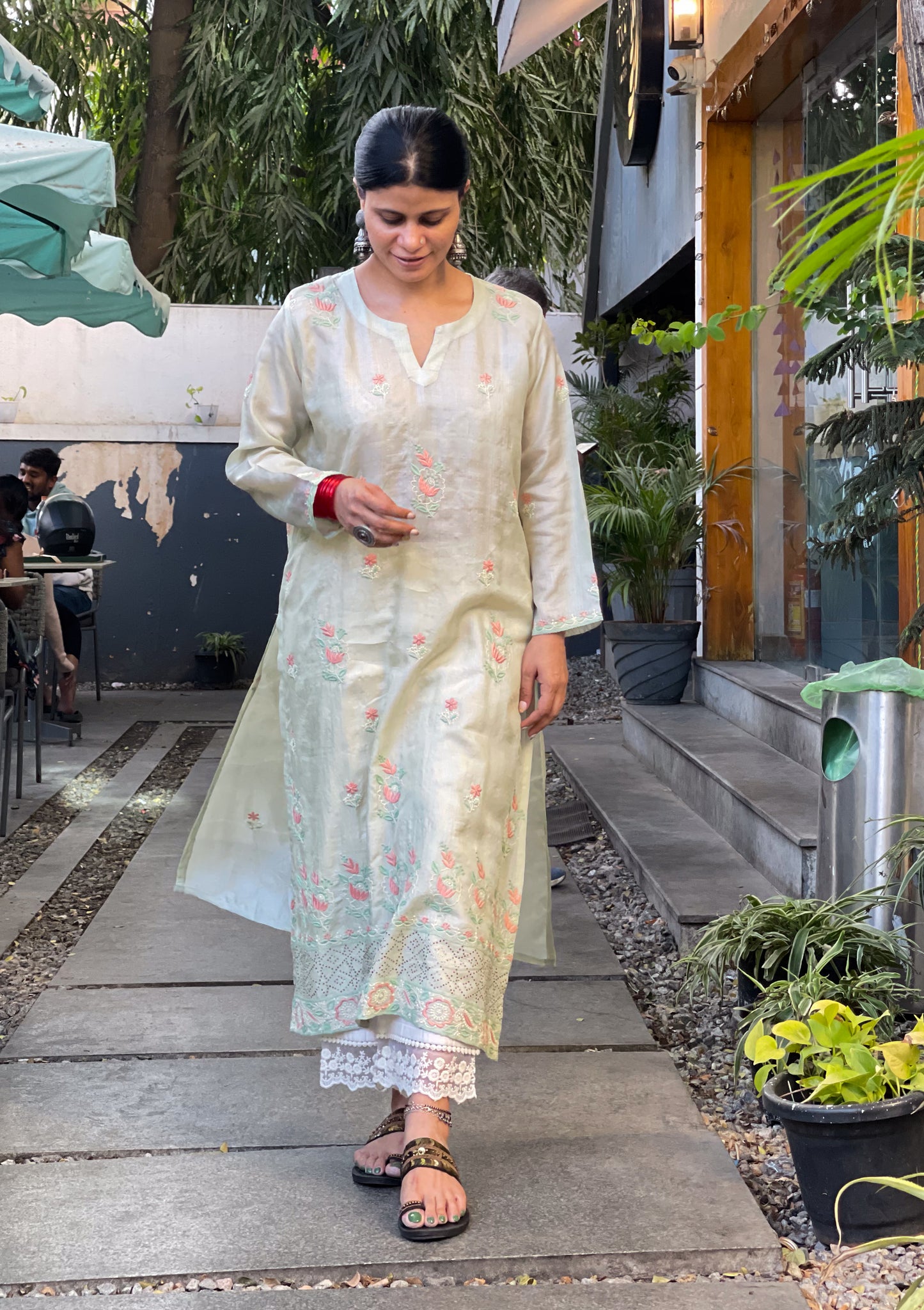 Hand Embroidered Chikankari Tussar silk Kurta With Dupatta