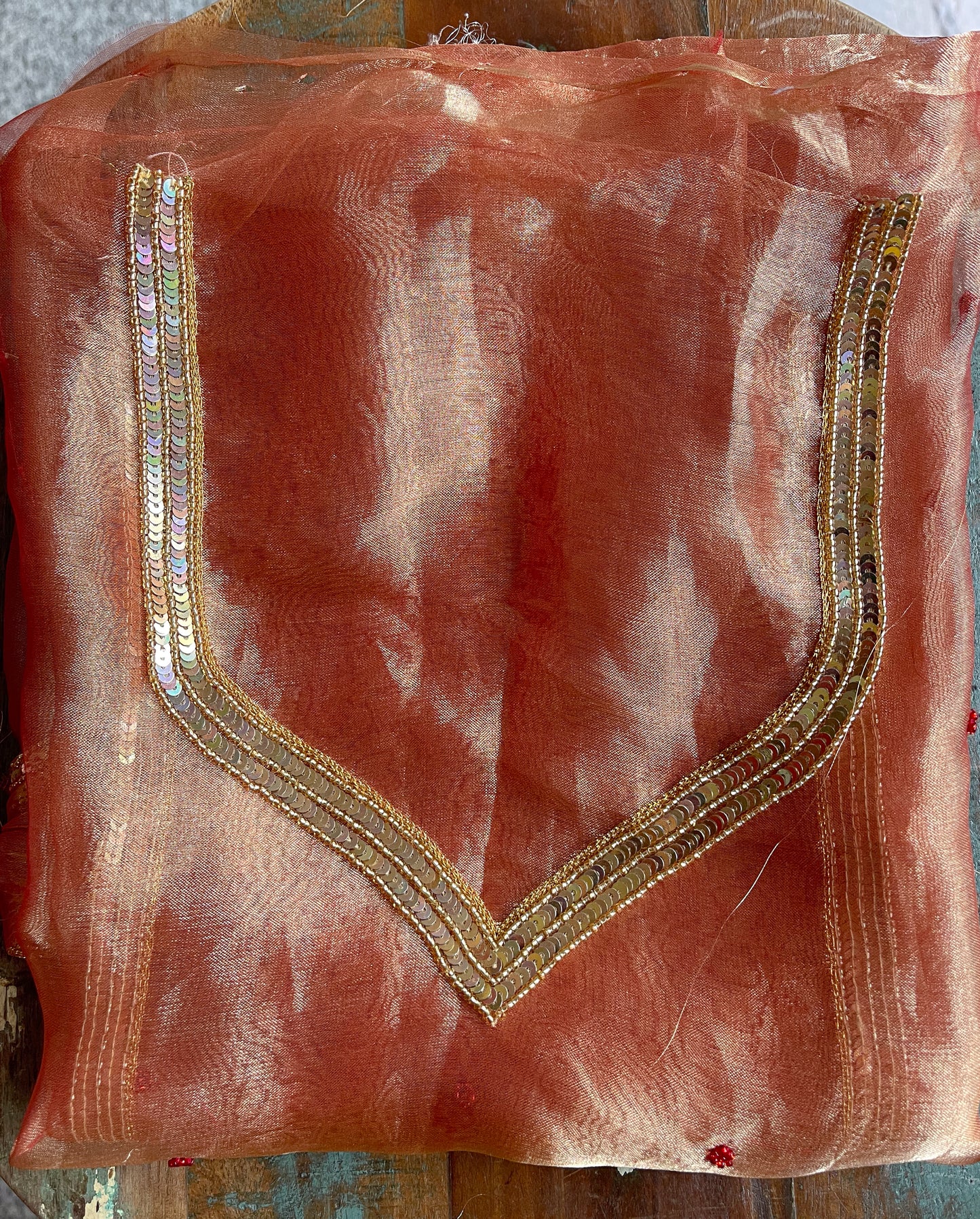 Zardozi & Beads Hand Embroidered Handloom Tissue Silk Saree.