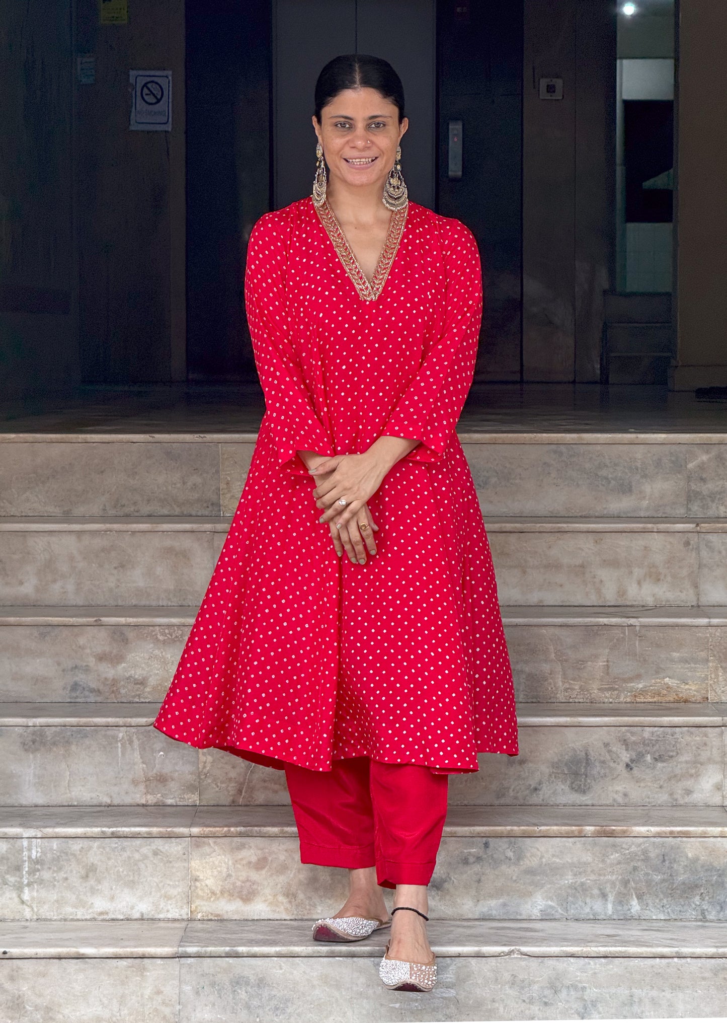 Handmade & Handembroidered Bandhini Silk Kurta set