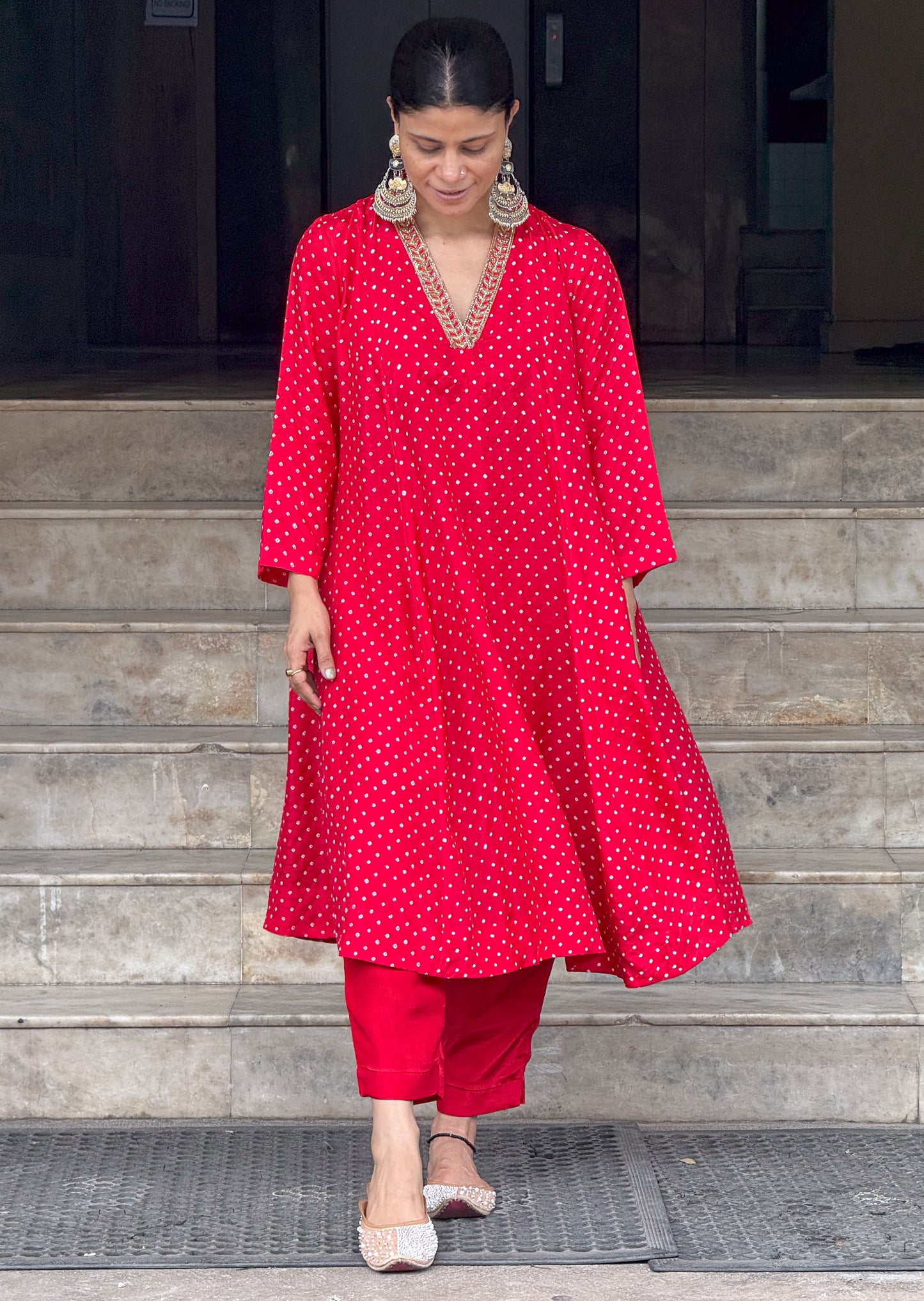 Handmade & Handembroidered Bandhini Silk Kurta set