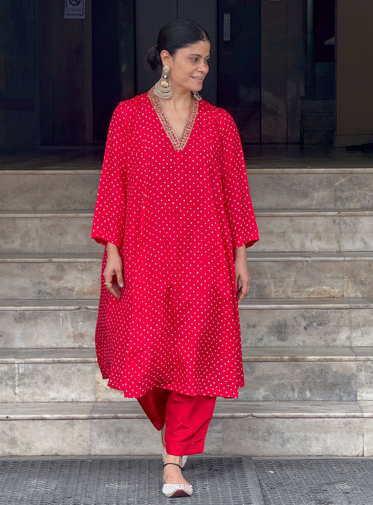 Handmade & Handembroidered Bandhini Silk Kurta set