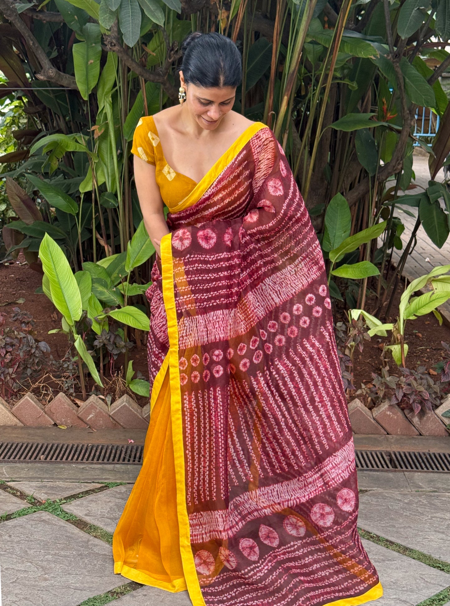 Handloom Organza Silk Saree in Handmade Ori Nui Shibori With Mulberry Silk Borders.