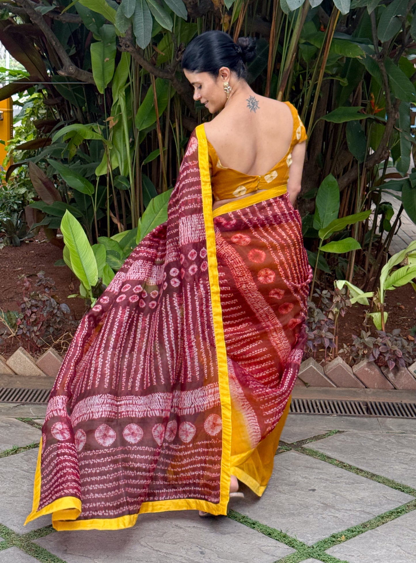 Handloom Organza Silk Saree in Handmade Ori Nui Shibori With Mulberry Silk Borders.