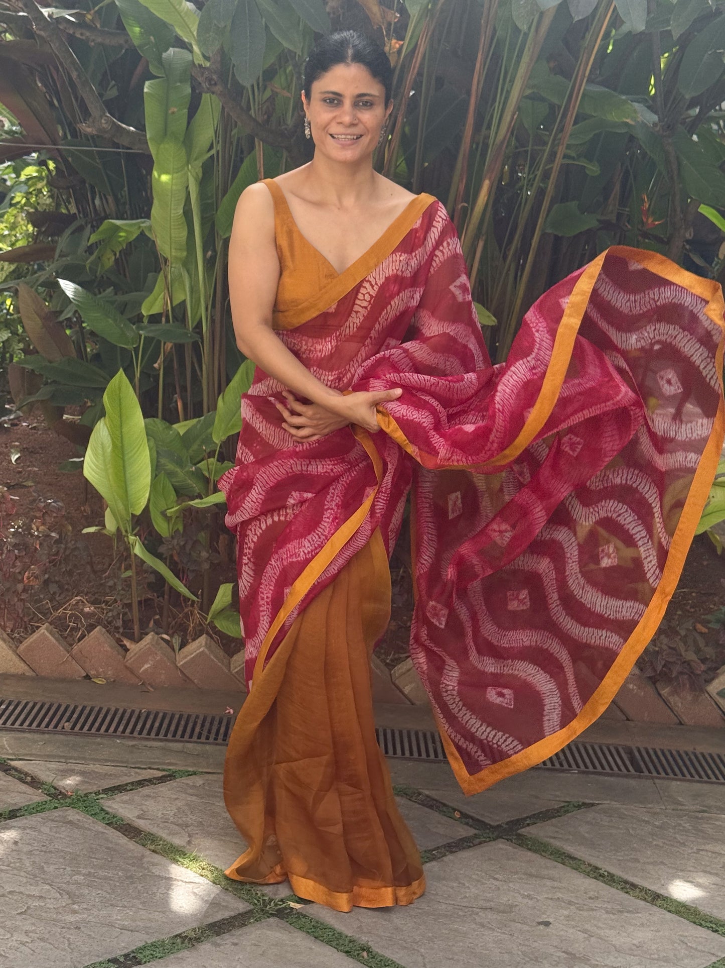 Handloom Organza Silk Saree in Handmade Ori Nui Shibori With Mulberry Silk Borders.