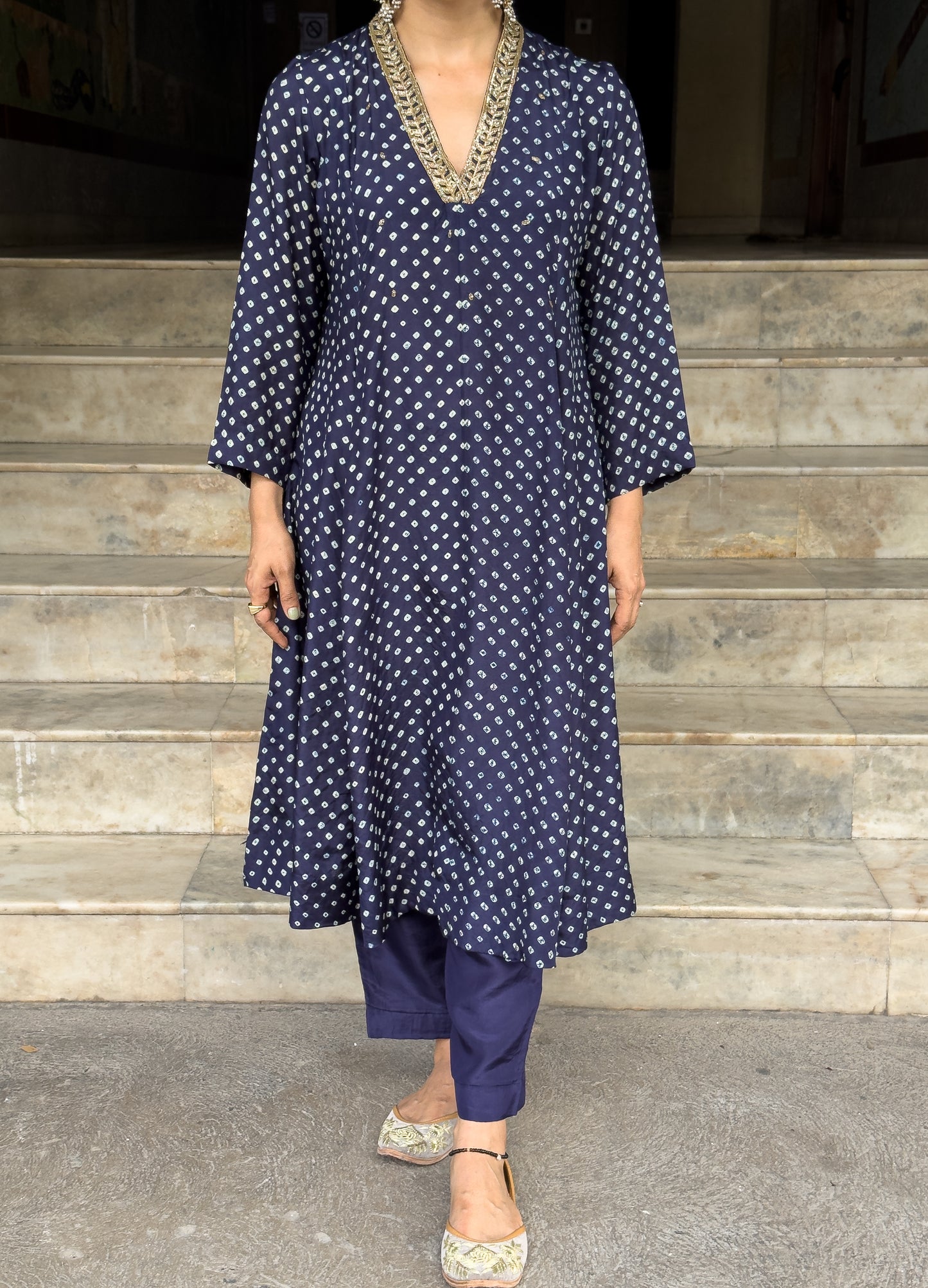 Handmade & Handembroidered Bandhini Silk Kurta set