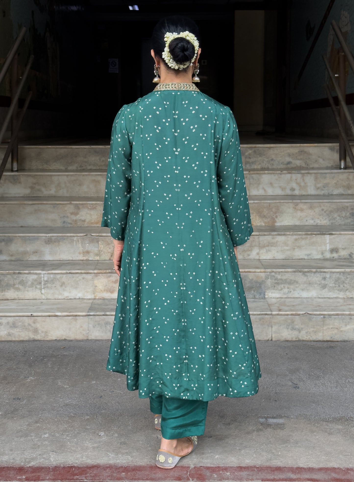 Handmade & Handembroidered Bandhini Silk Kurta set
