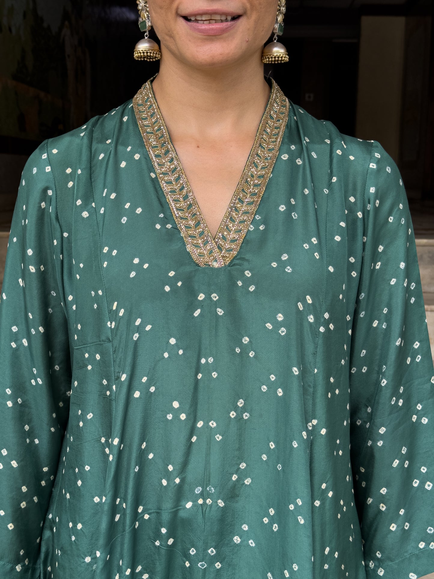 Handmade & Handembroidered Bandhini Silk Kurta set