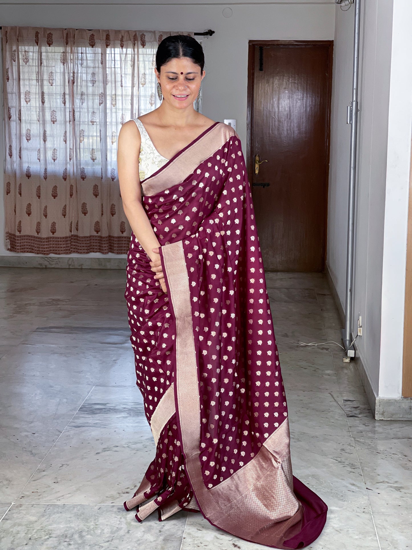 Magenta Colour Cut Work Handloom Katan Silk Banarasi Saree
