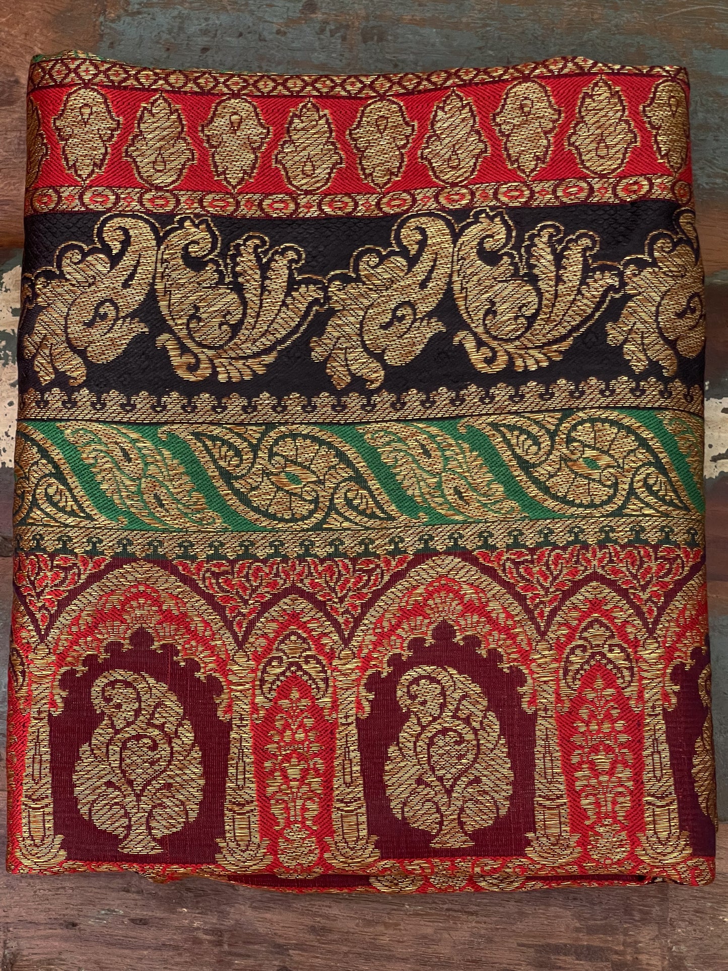 Handembroidered Chikankari Organza Kurta With Lining and Dupatta