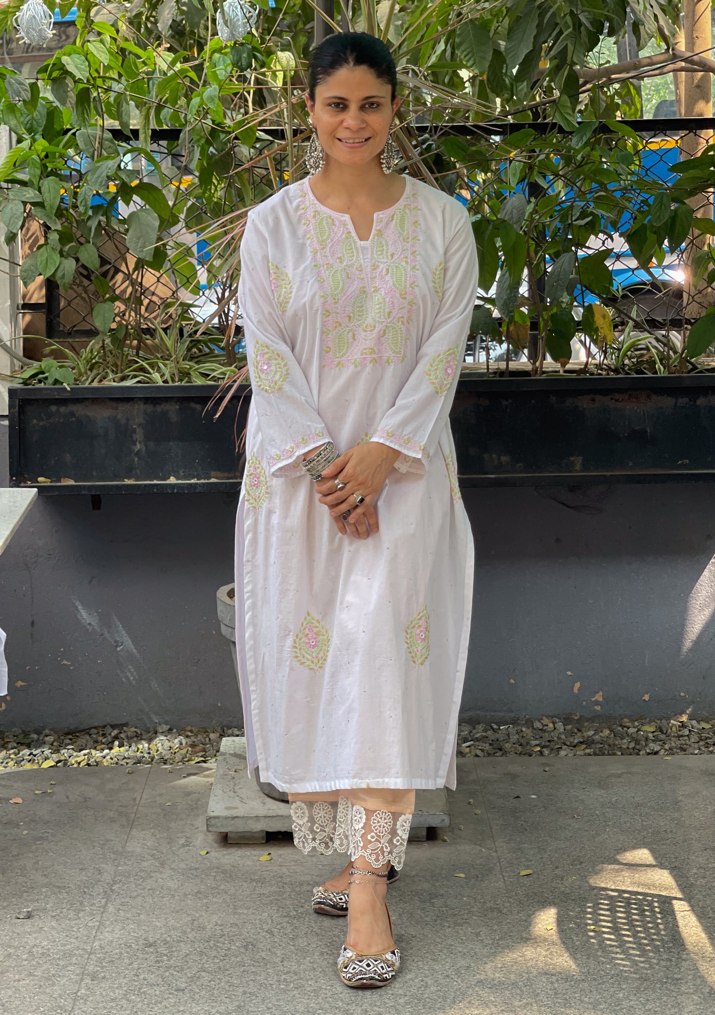 Handembroidered Multi Thread with Mukaish Work Chikankari Mull Cotton with Dupatta