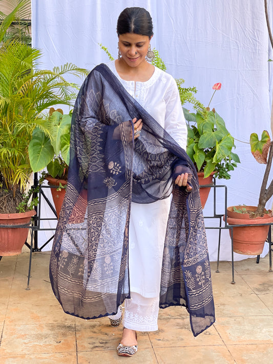 Handembroidered Kota Doria Dupatta