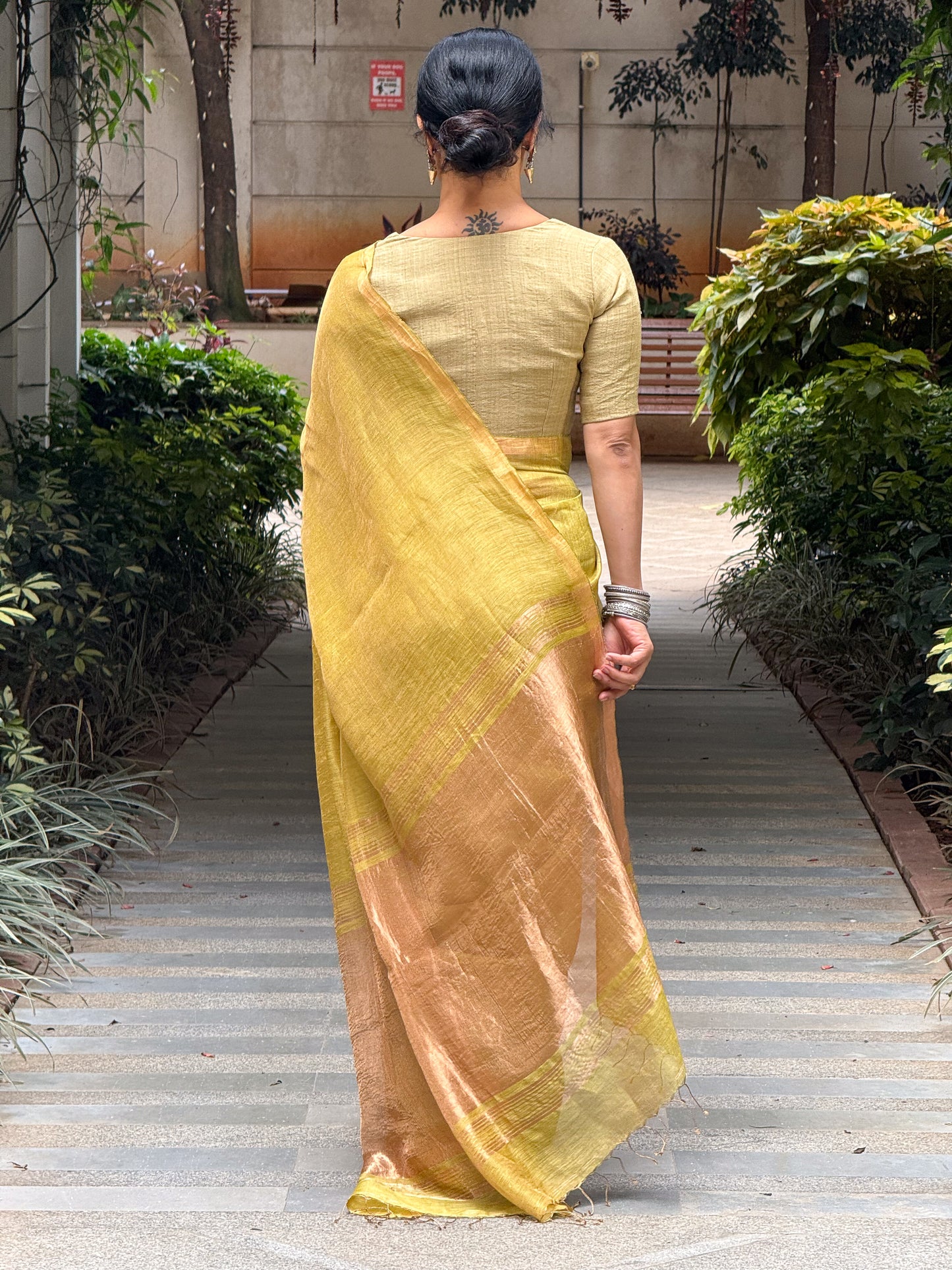 Handloom Linen Silk Saree