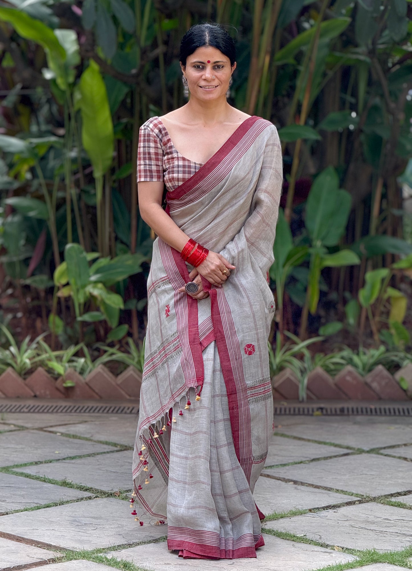 Handloom Linen Jamdani Saree