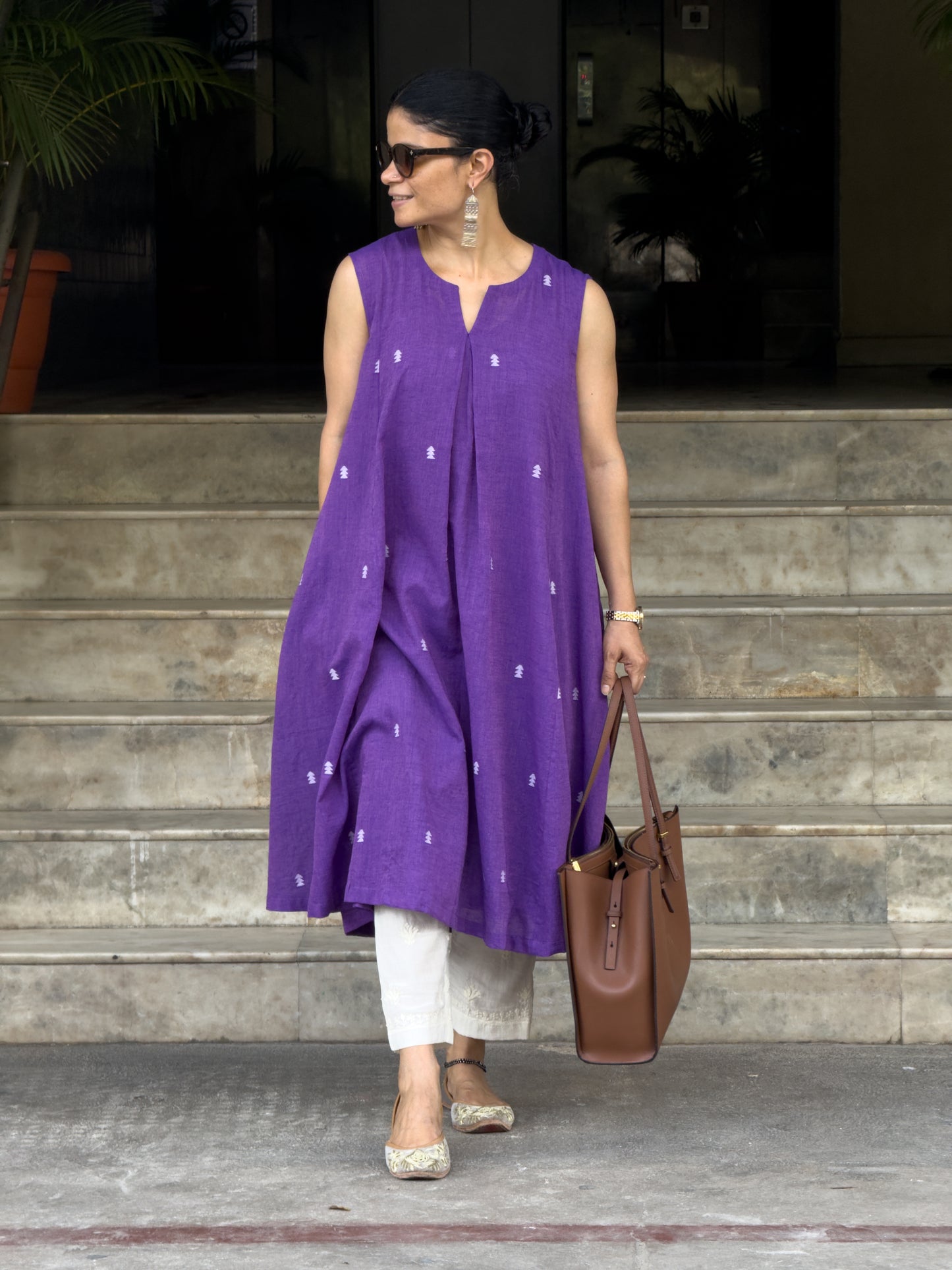 Handwoven Jamdani Muslin Kalidar Kurta With Lining
