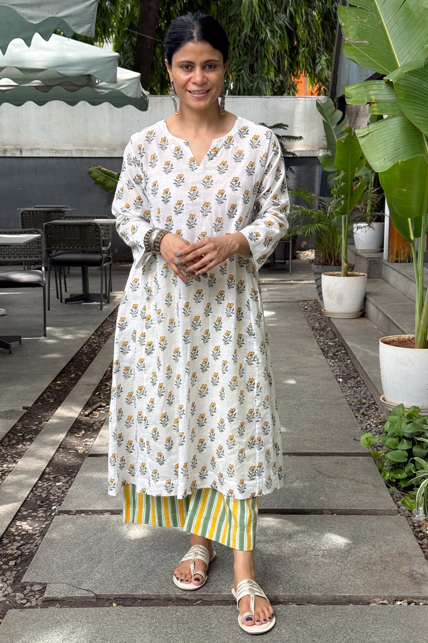 Handloom Muslin Jamdani with Handblock Printed Kurta.